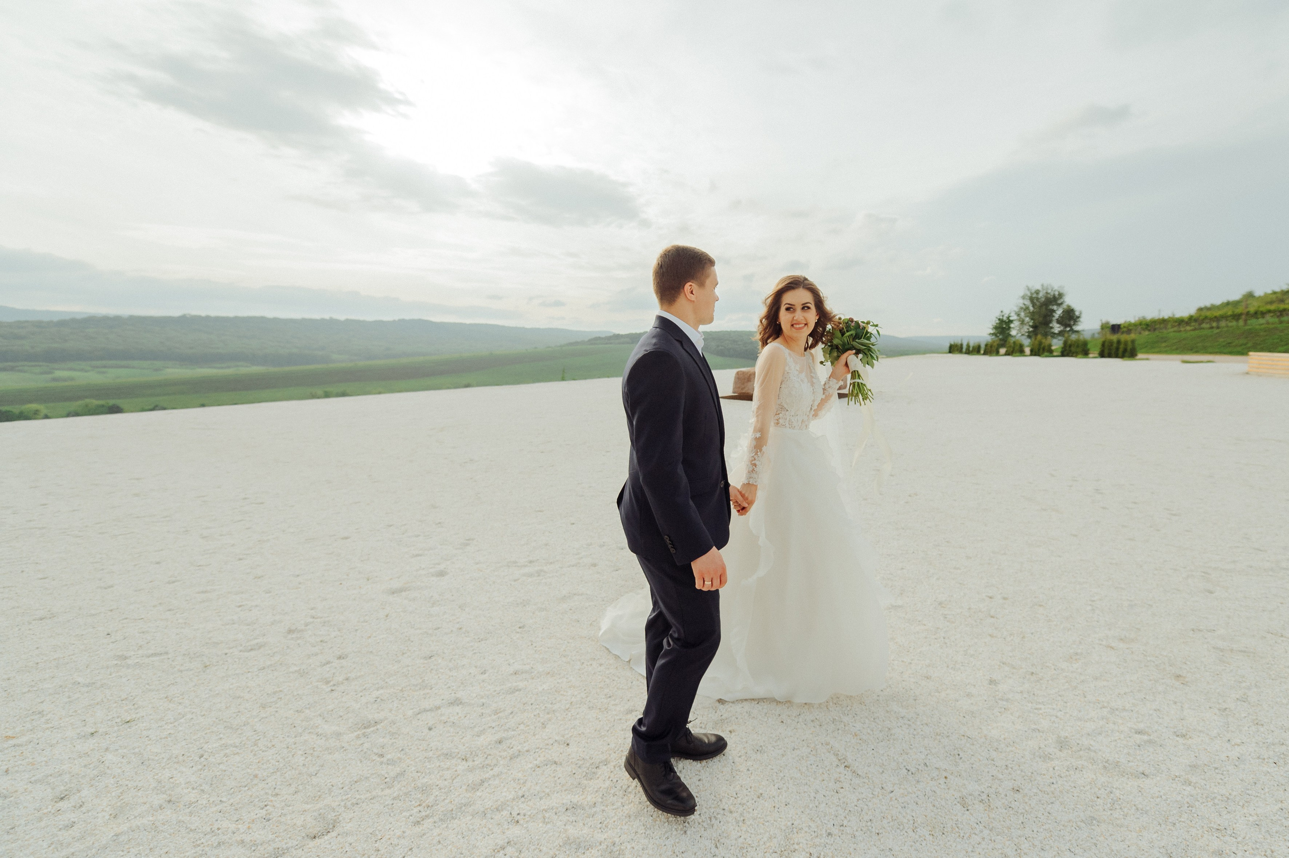 Victor & Lina. Fotograf de nunta Ion Cobzac