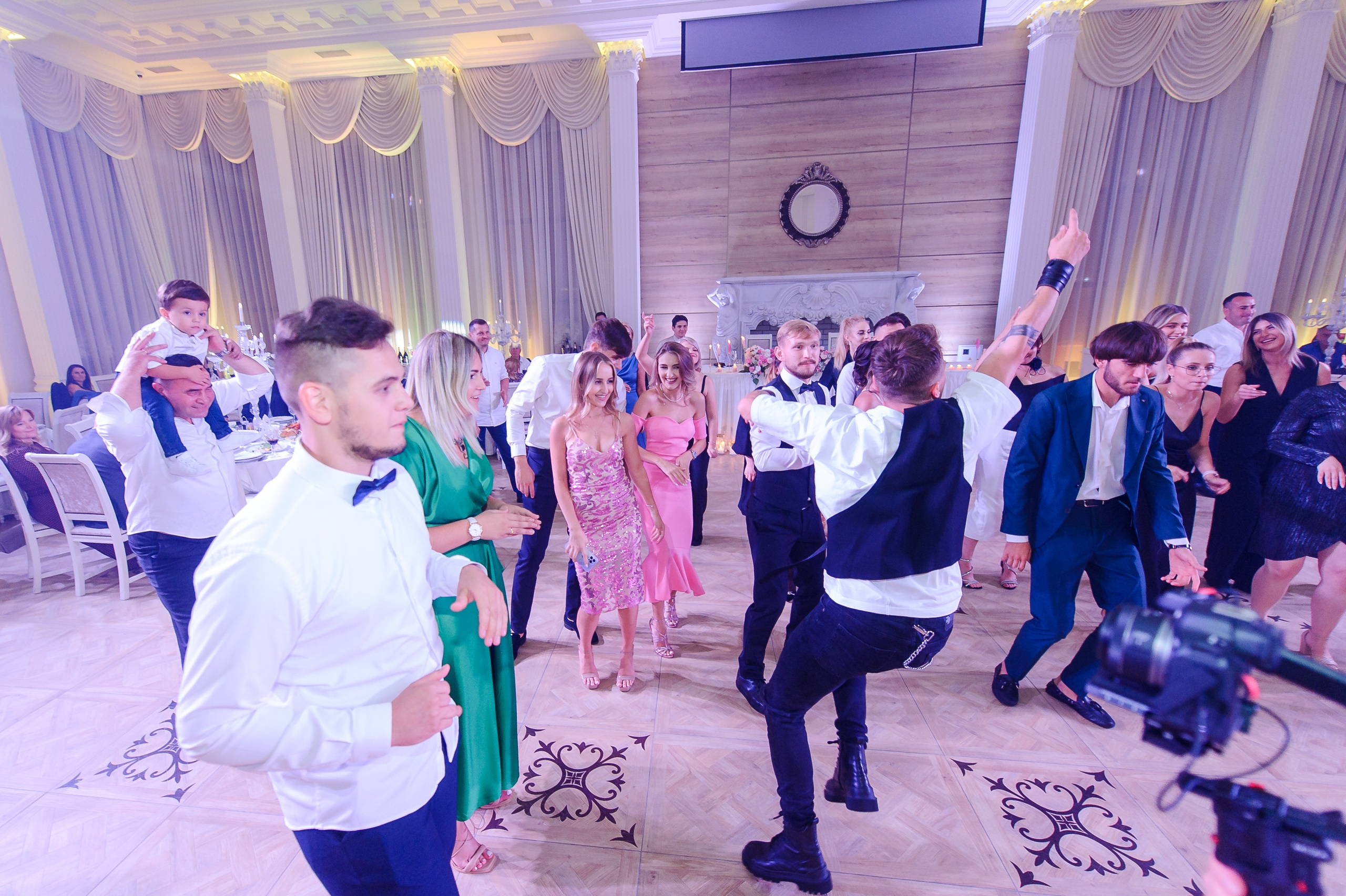 Marin & Doina. Fotograf de nunta Ion Cobzac