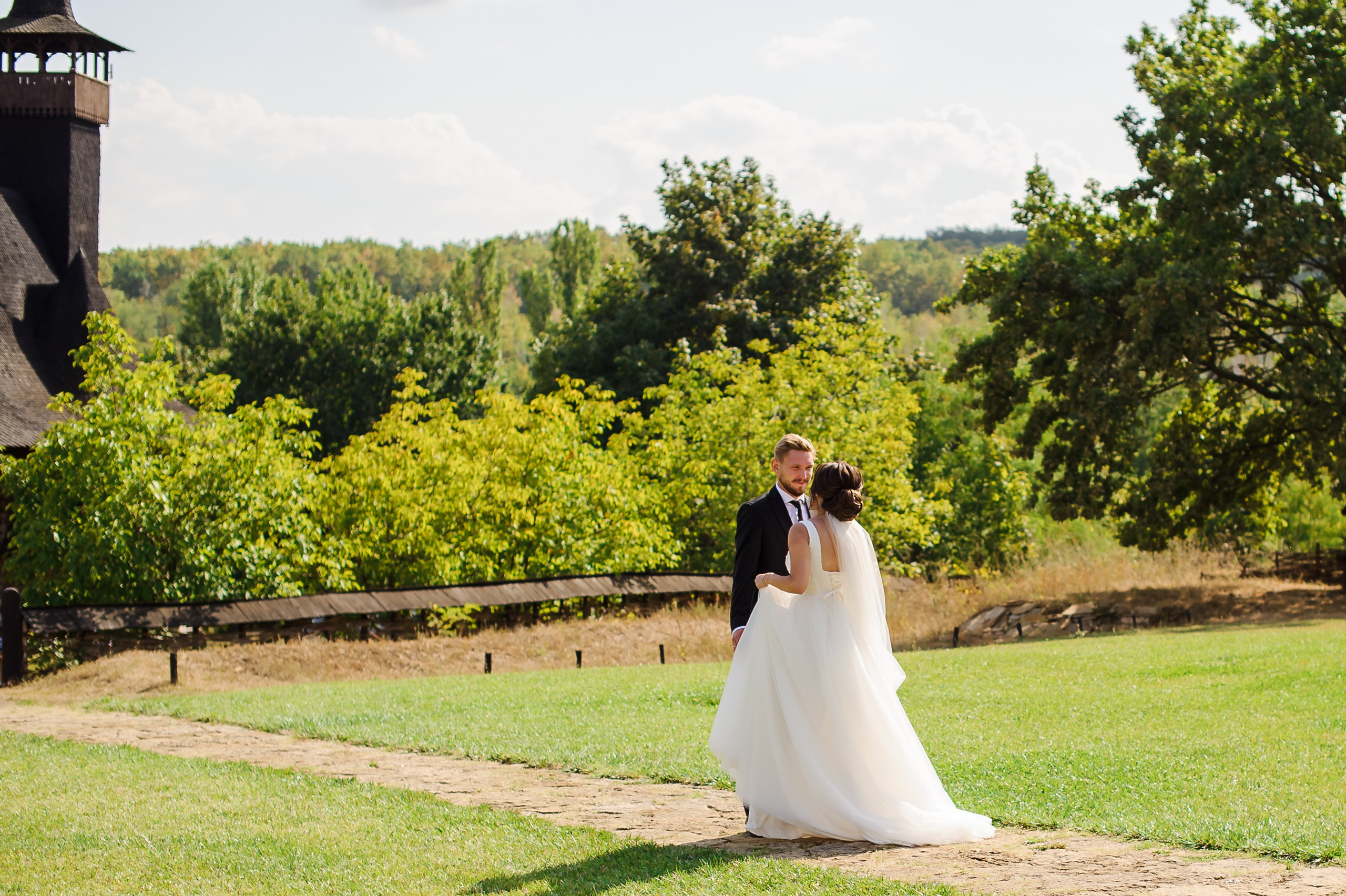 Marin & Doina. Fotograf de nunta Ion Cobzac