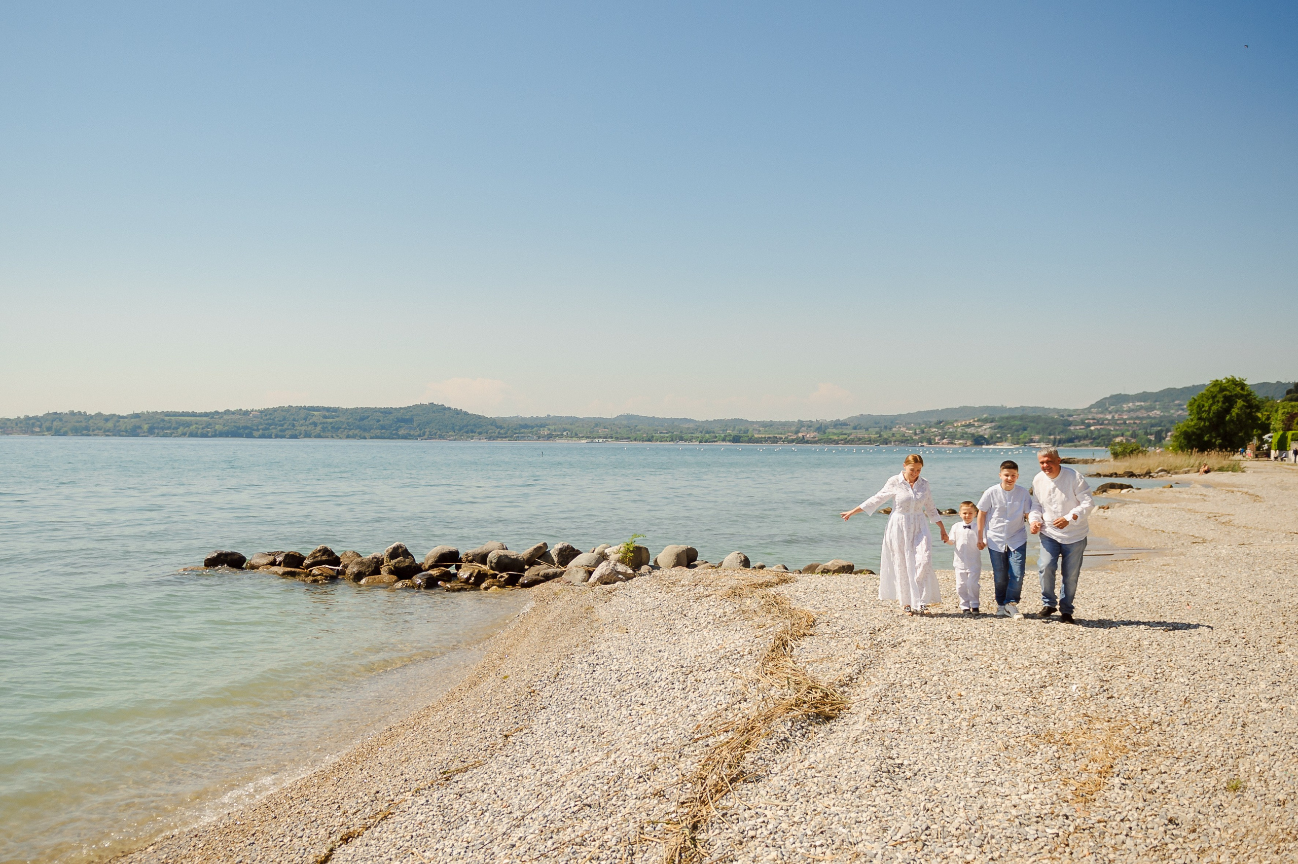 Fam. Surguci (Lago di Garda). Fotograf de nunta Ion Cobzac