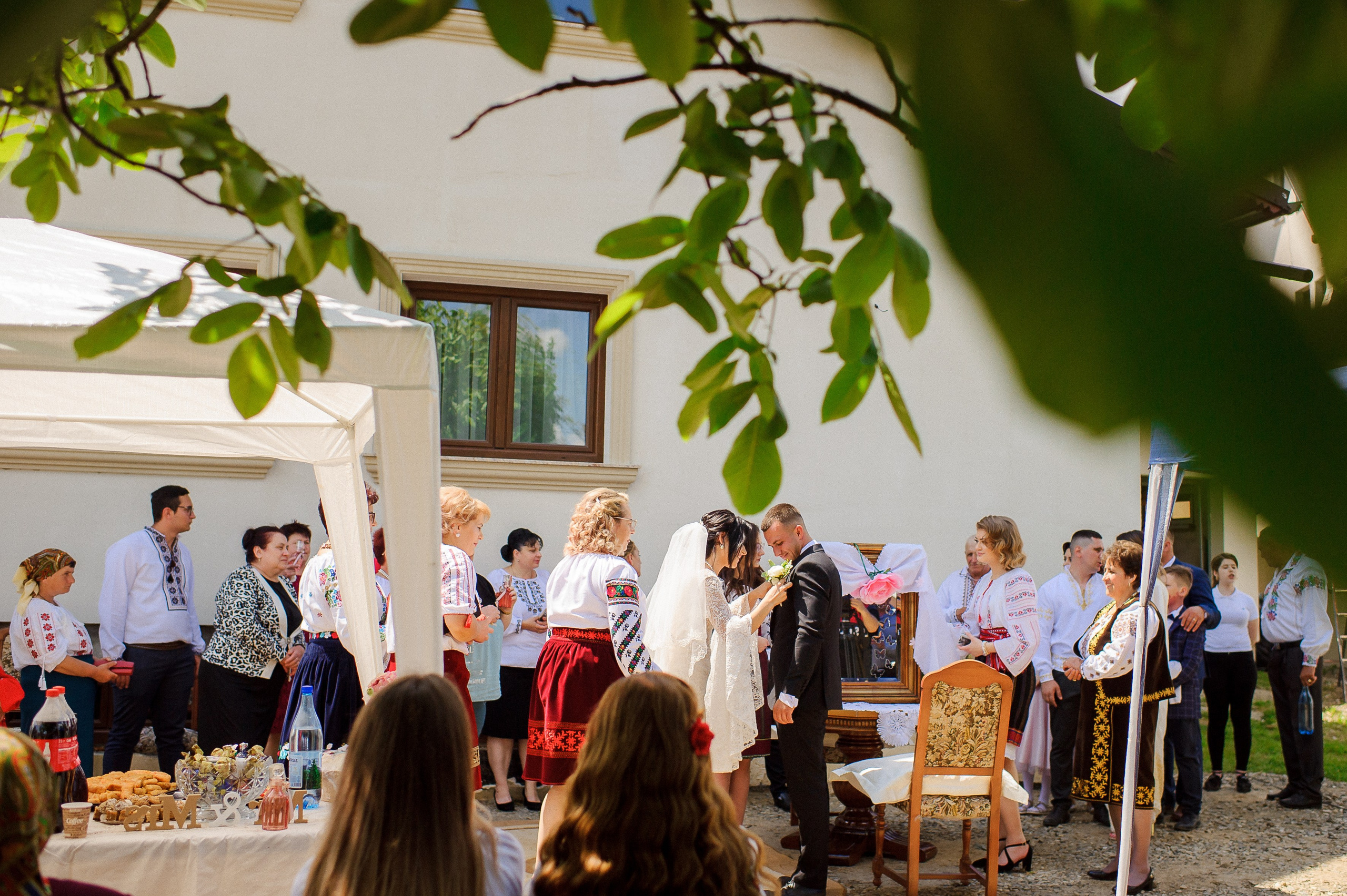 Ovidiu & Mgdalena (Suceava). Fotograf de nunta Ion Cobzac