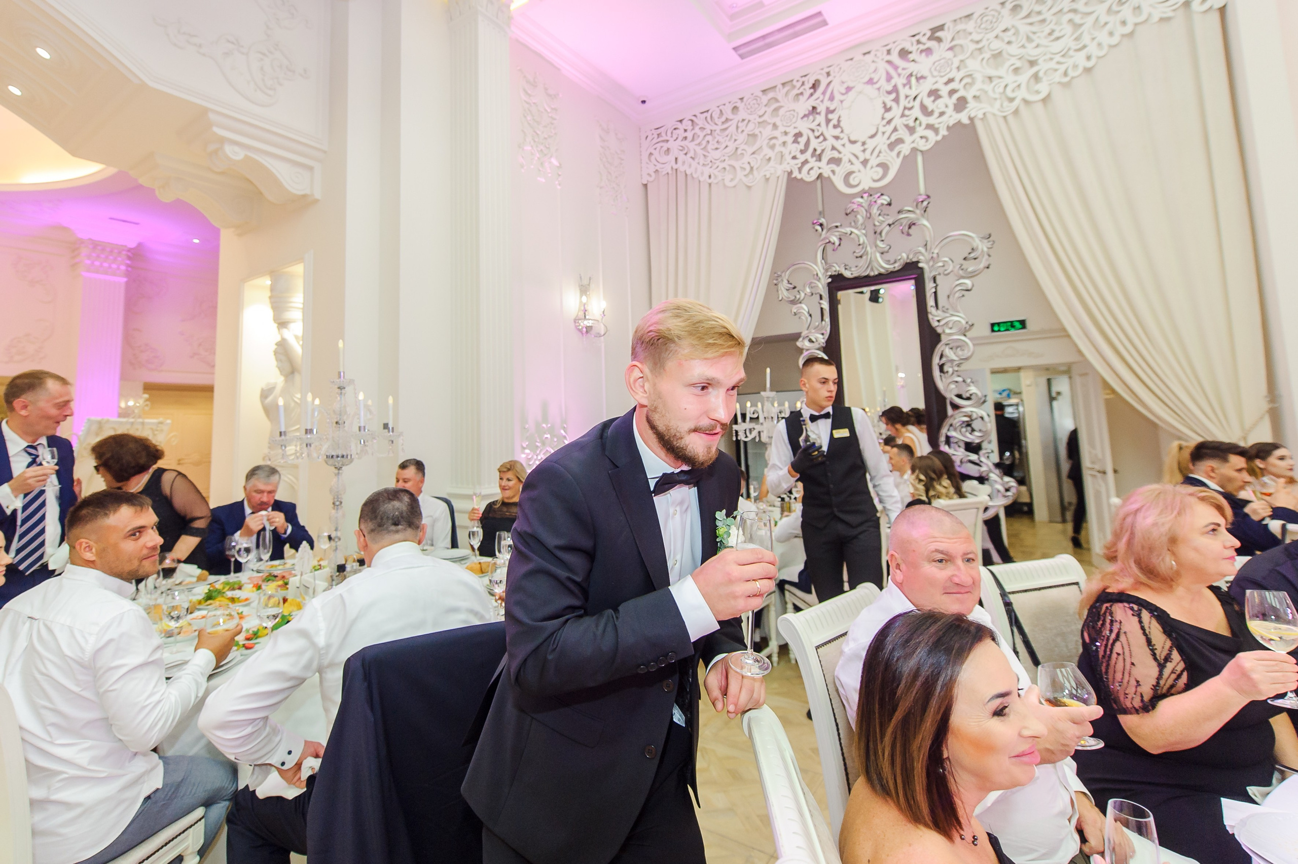 Marin & Doina. Fotograf de nunta Ion Cobzac