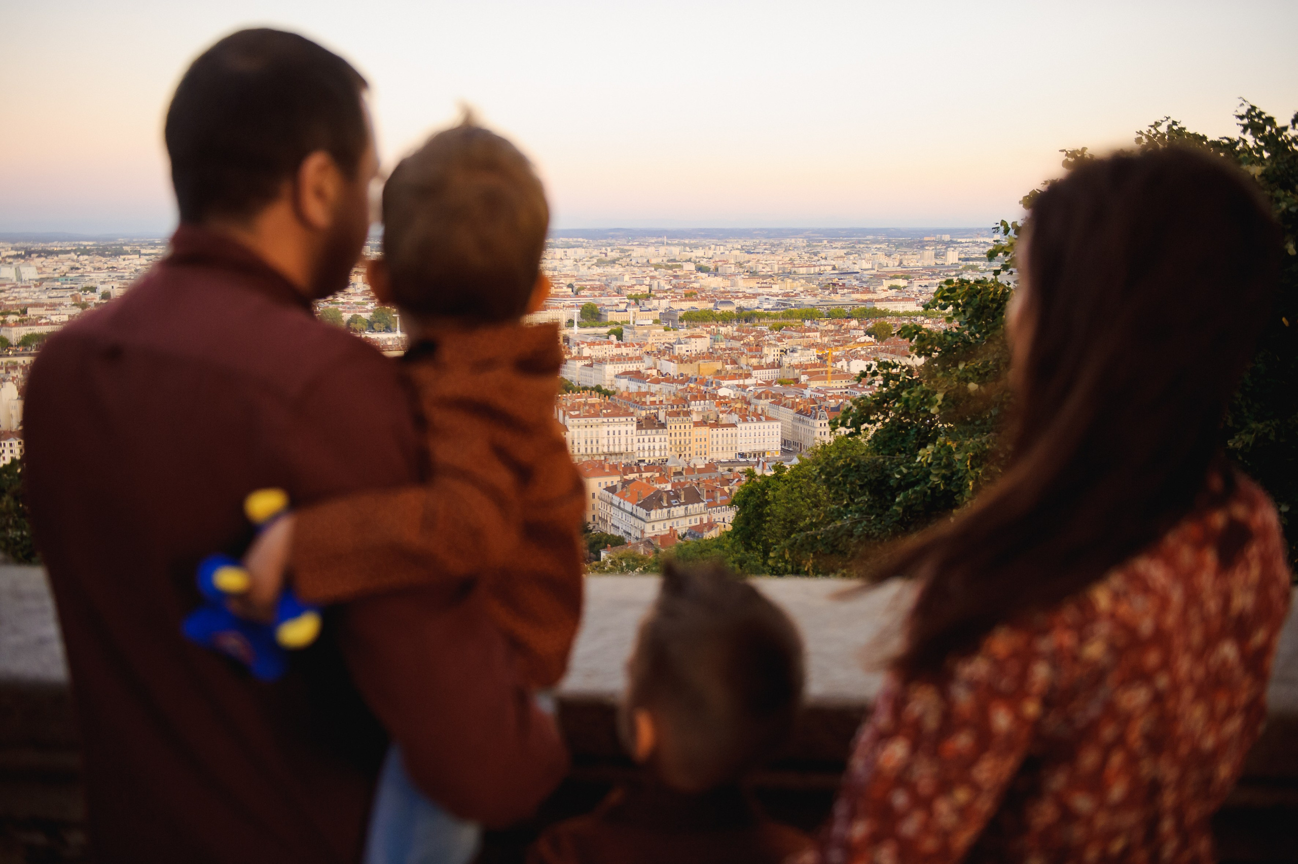 Fam. Lupu (Lion). Fotograf de nunta Ion Cobzac