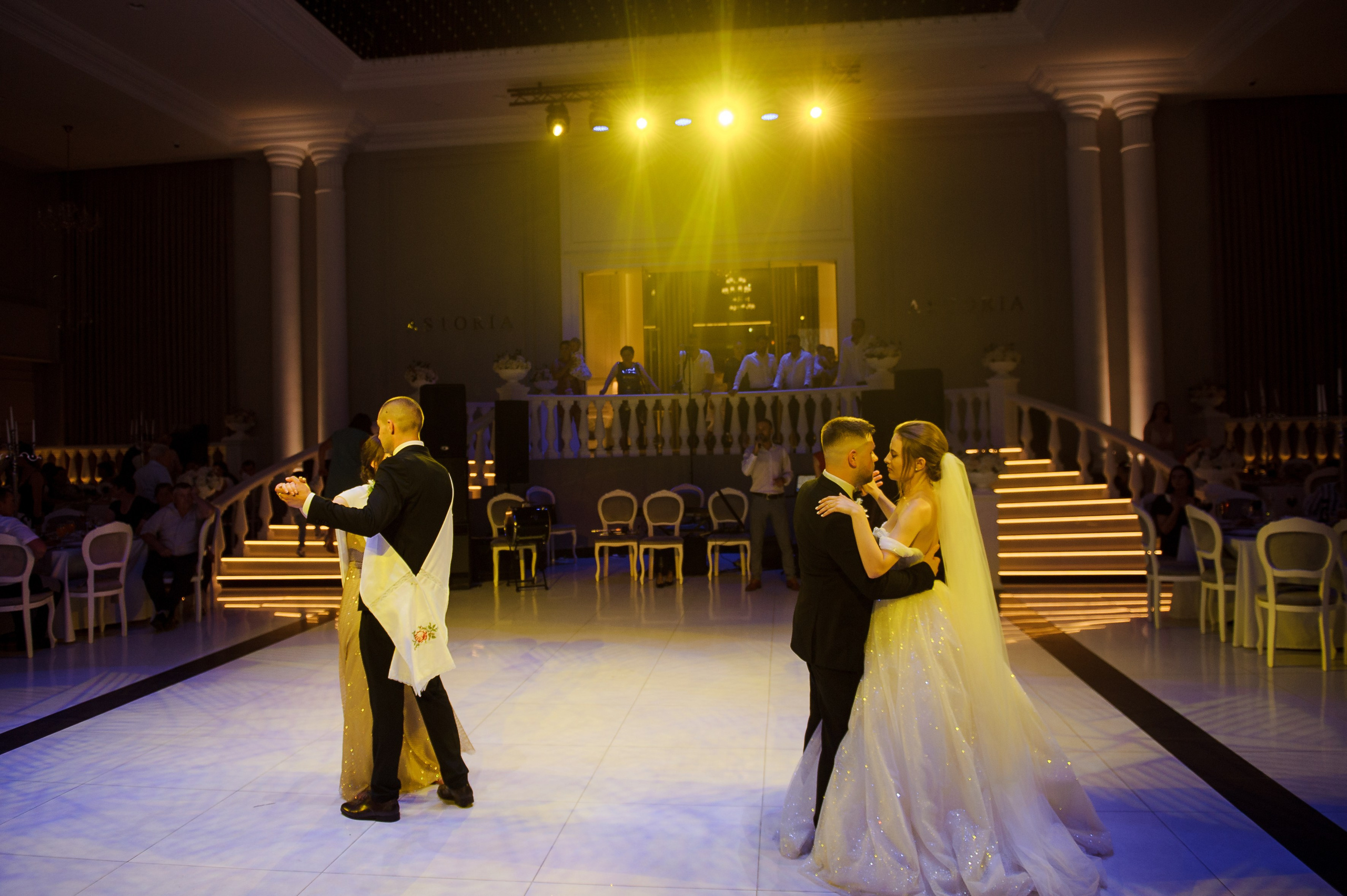 Gheorghe & Diana. Fotograf de nunta Ion Cobzac