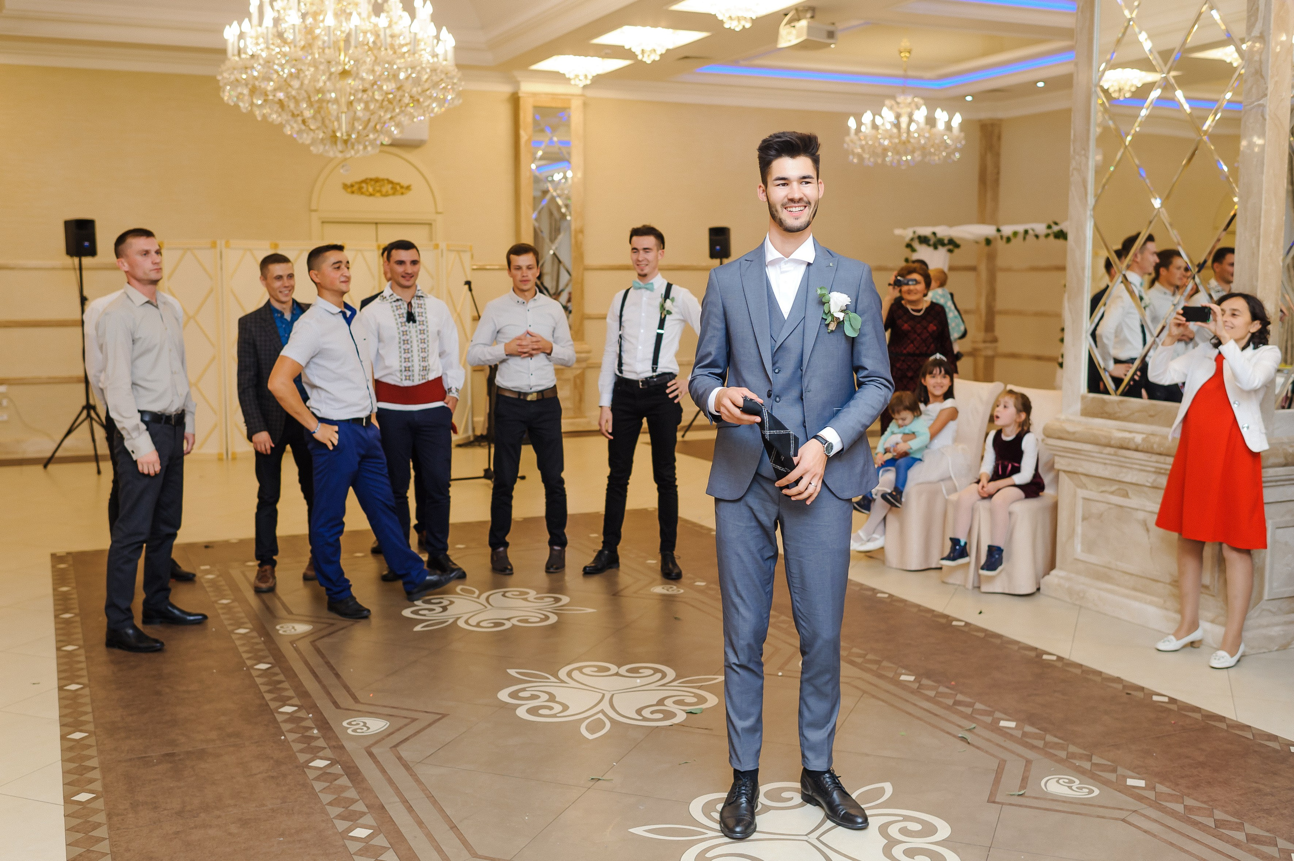 Elisei & Mariana. Fotograf de nunta Ion Cobzac