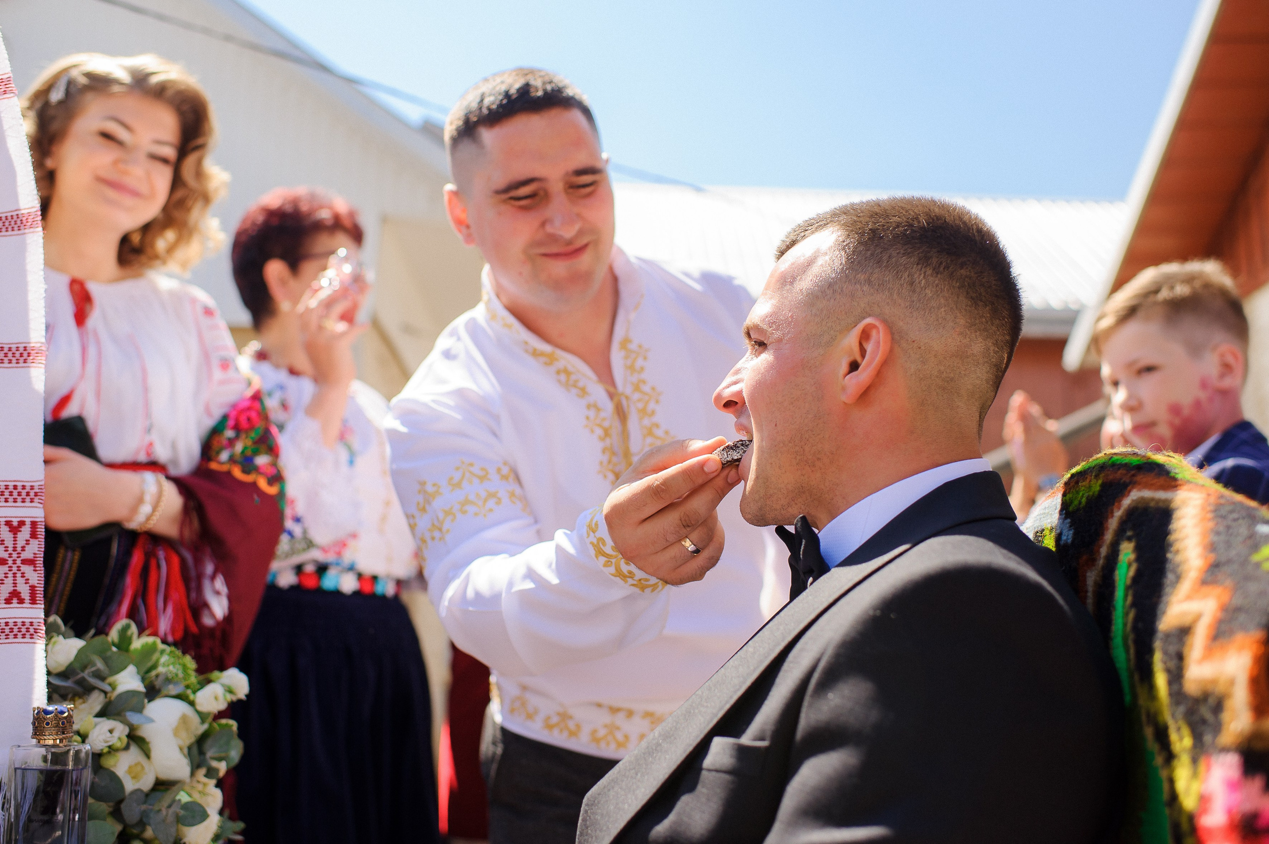 Ovidiu & Mgdalena (Suceava). Fotograf de nunta Ion Cobzac