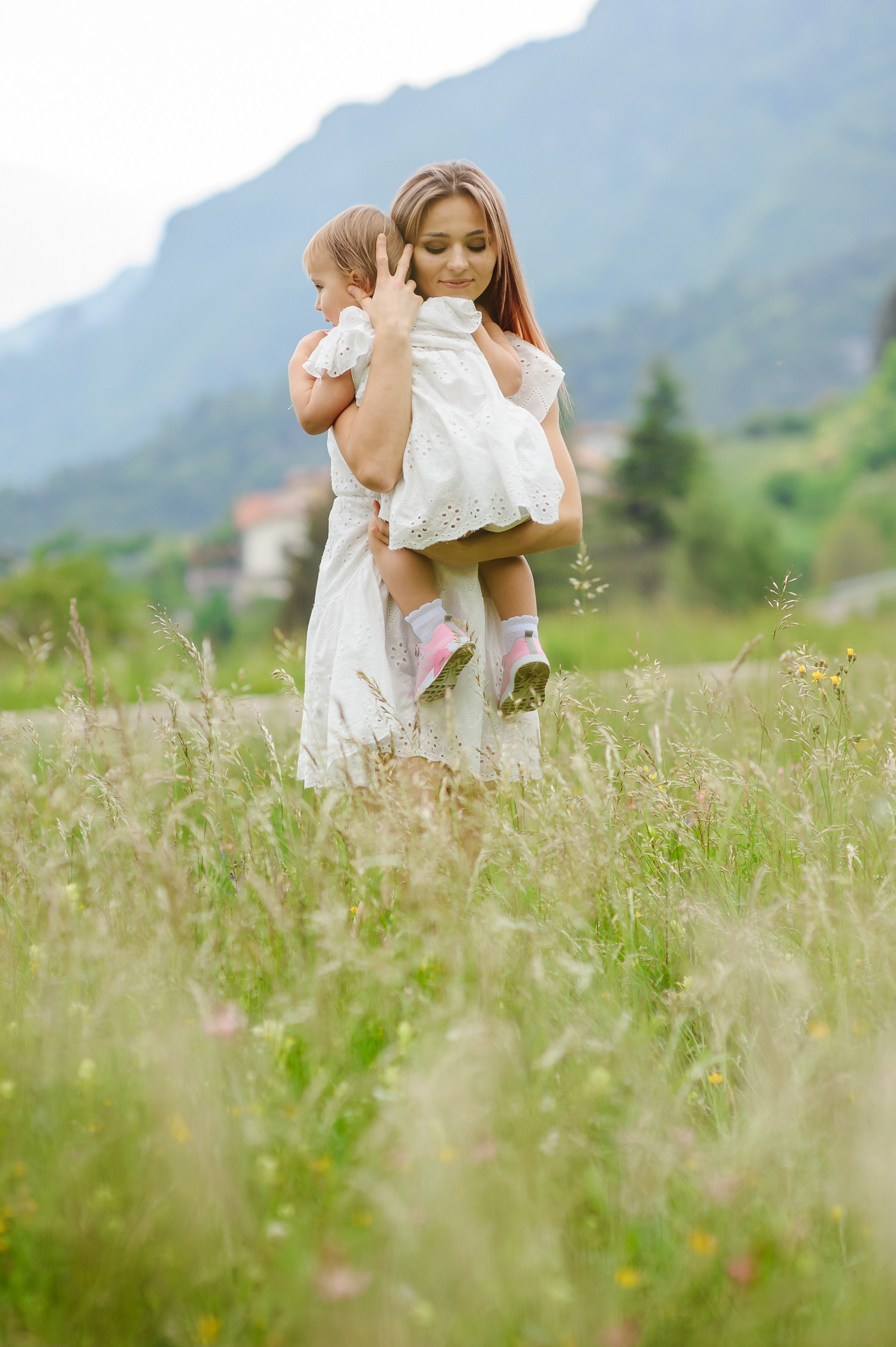 Fam. Miron (Trento). Fotograf de nunta Ion Cobzac