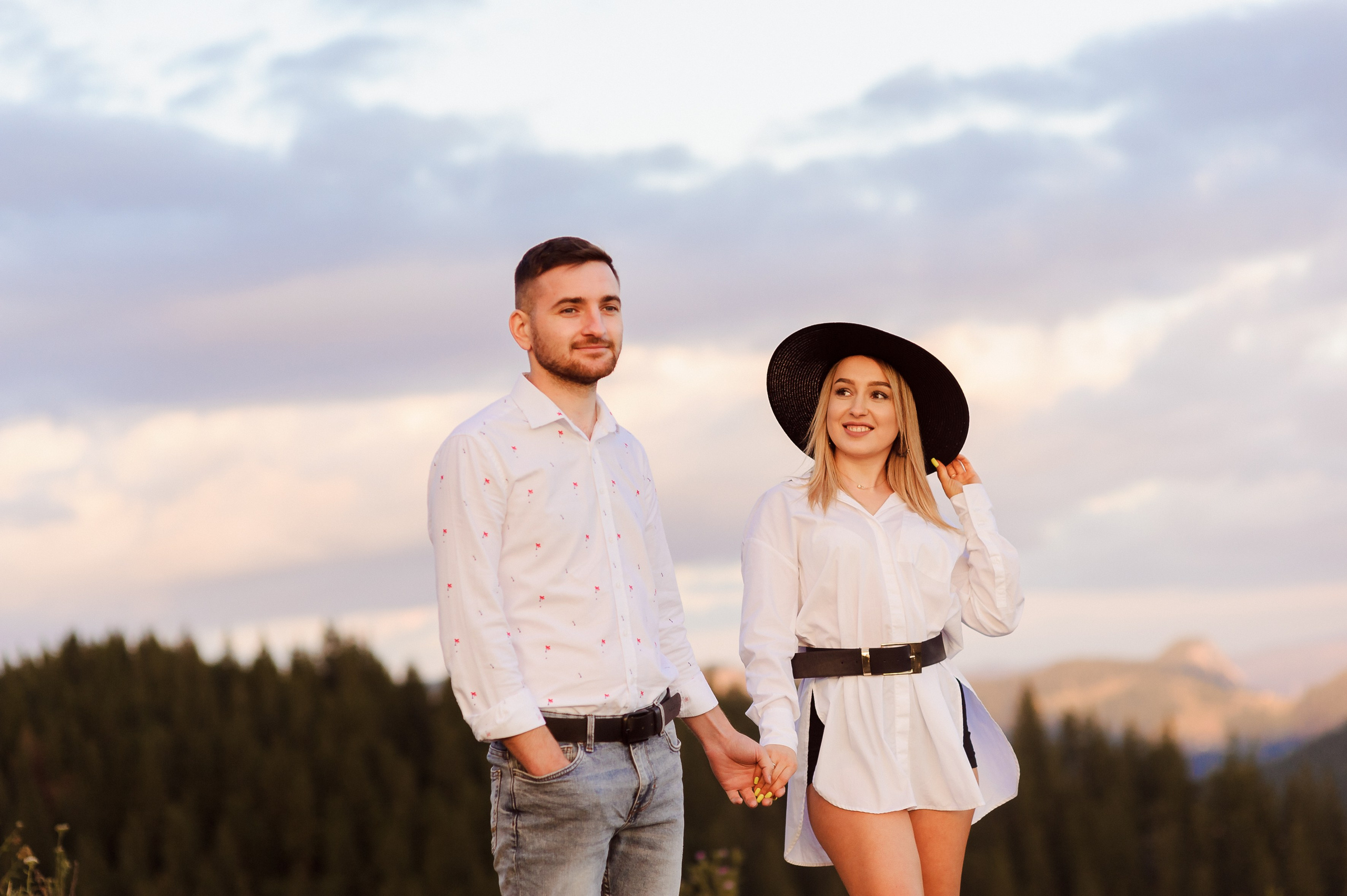 Mihai & Irina (Lacul Rosu, Cheile Bicazului). Fotograf de nunta Ion Cobzac