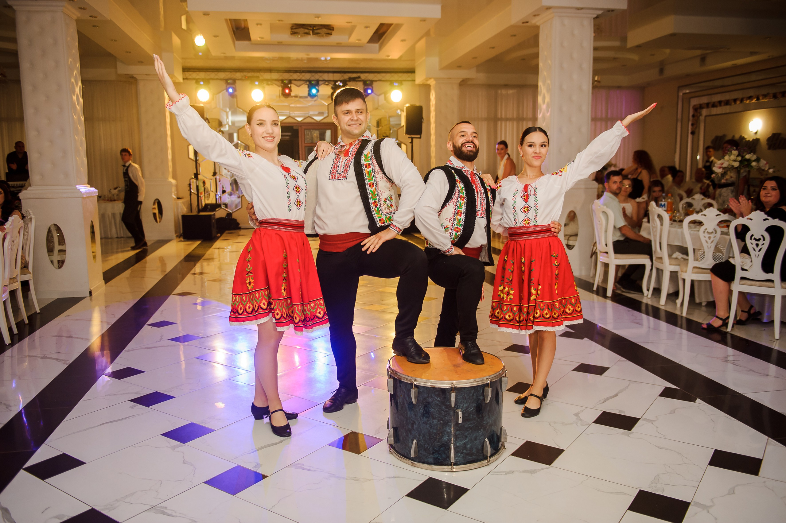 Ion & Cătălina. Fotograf de nunta Ion Cobzac
