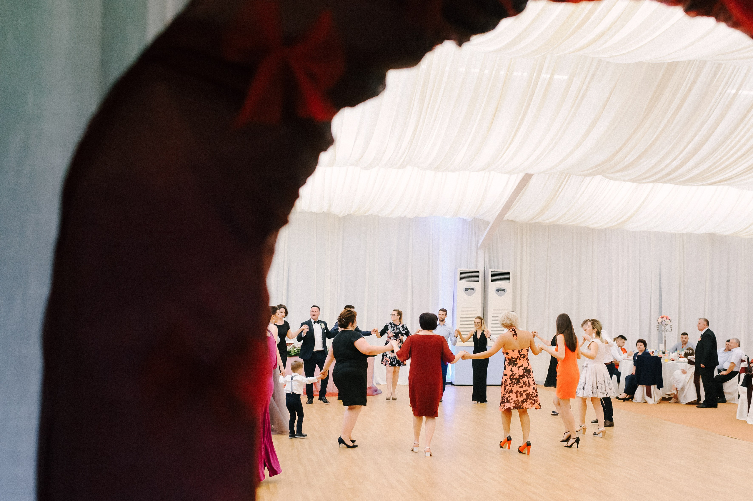 Alin & Mara (Iasi). Fotograf de nunta Ion Cobzac