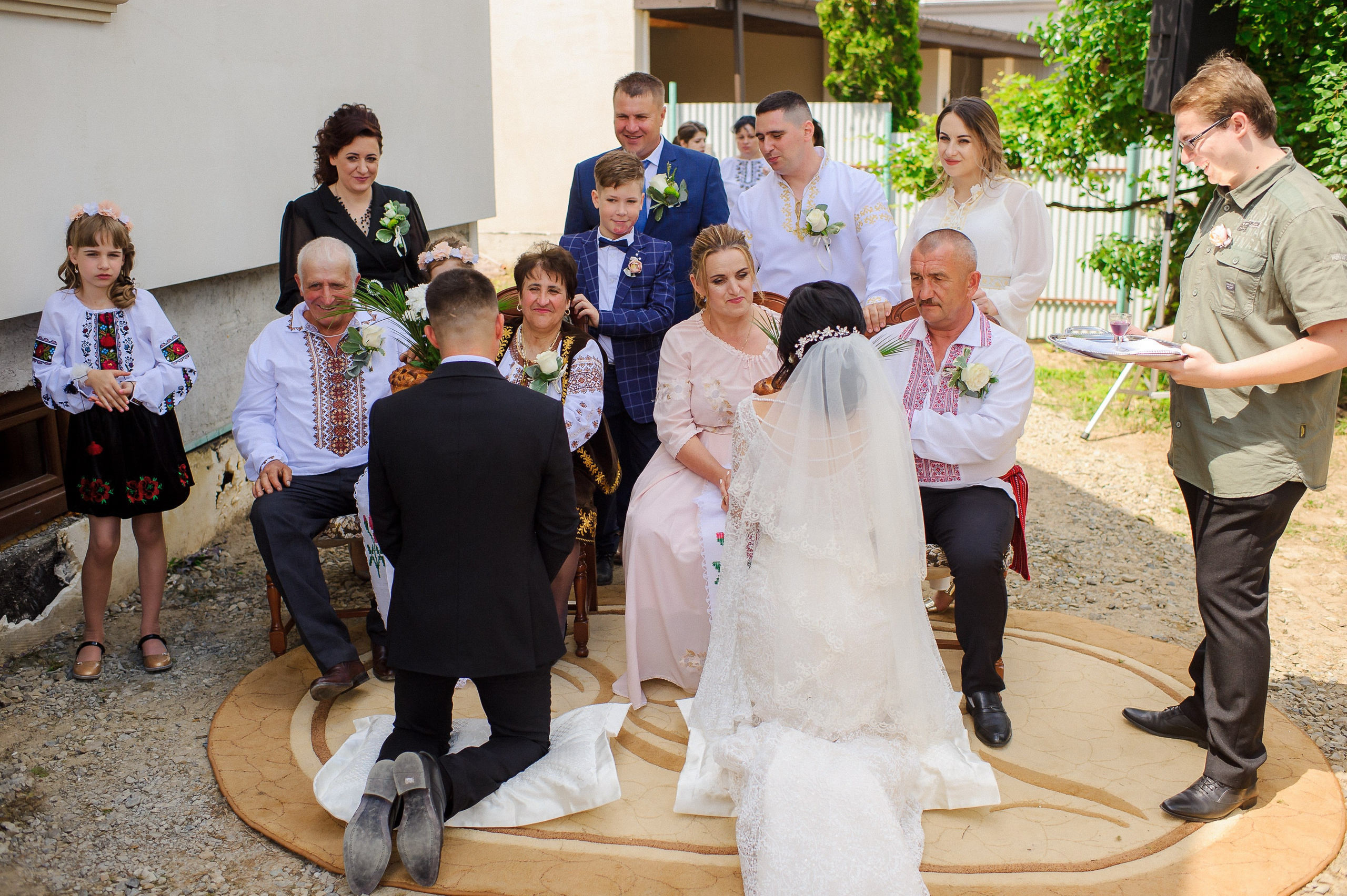 Ovidiu & Mgdalena (Suceava). Fotograf de nunta Ion Cobzac