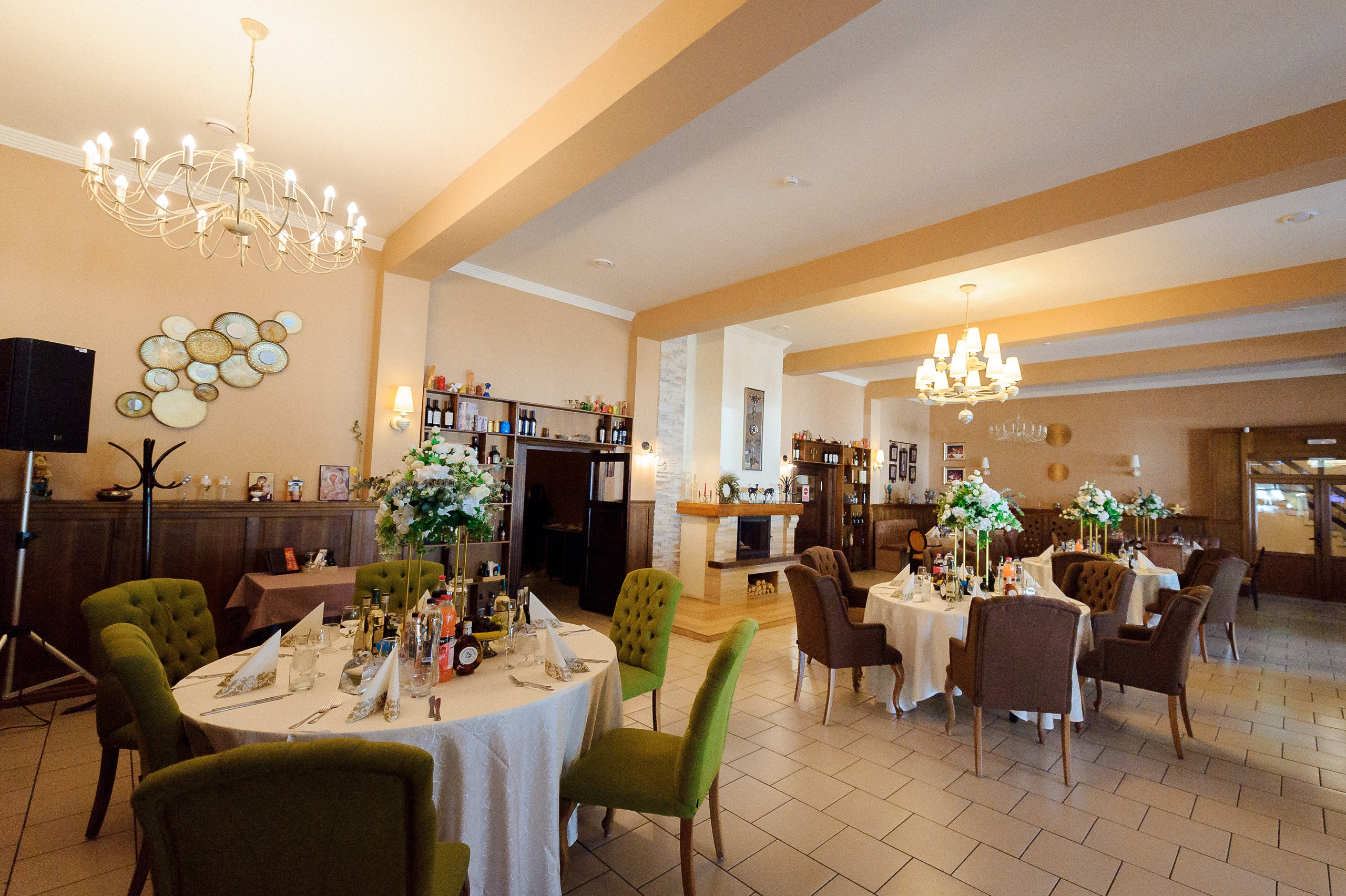 Ovidiu & Mgdalena (Suceava). Fotograf de nunta Ion Cobzac