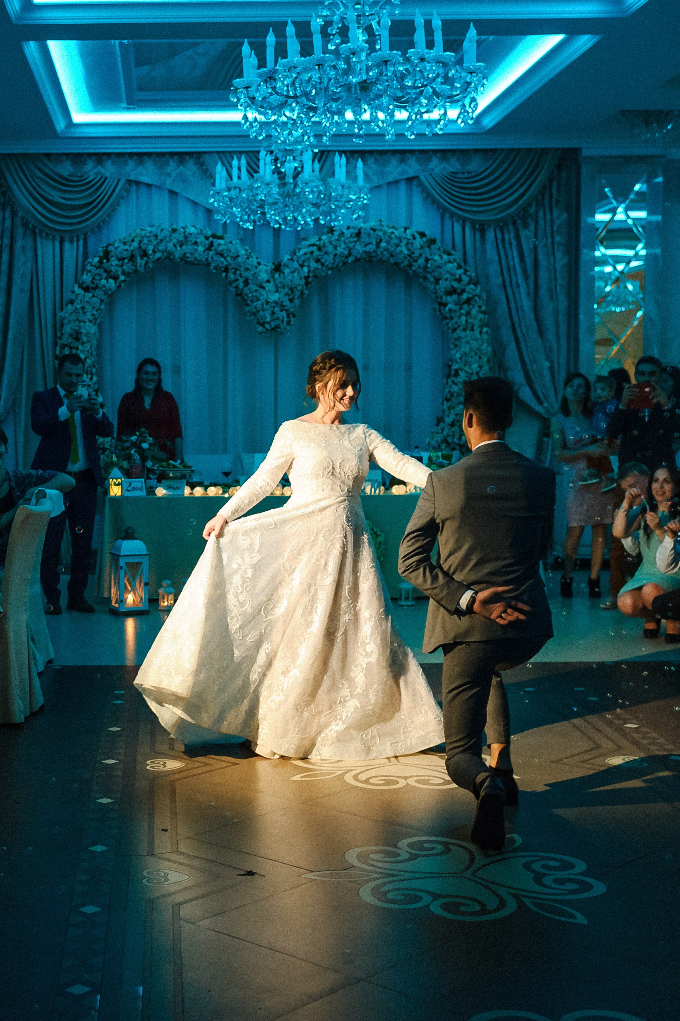 Elisei & Mariana. Fotograf de nunta Ion Cobzac