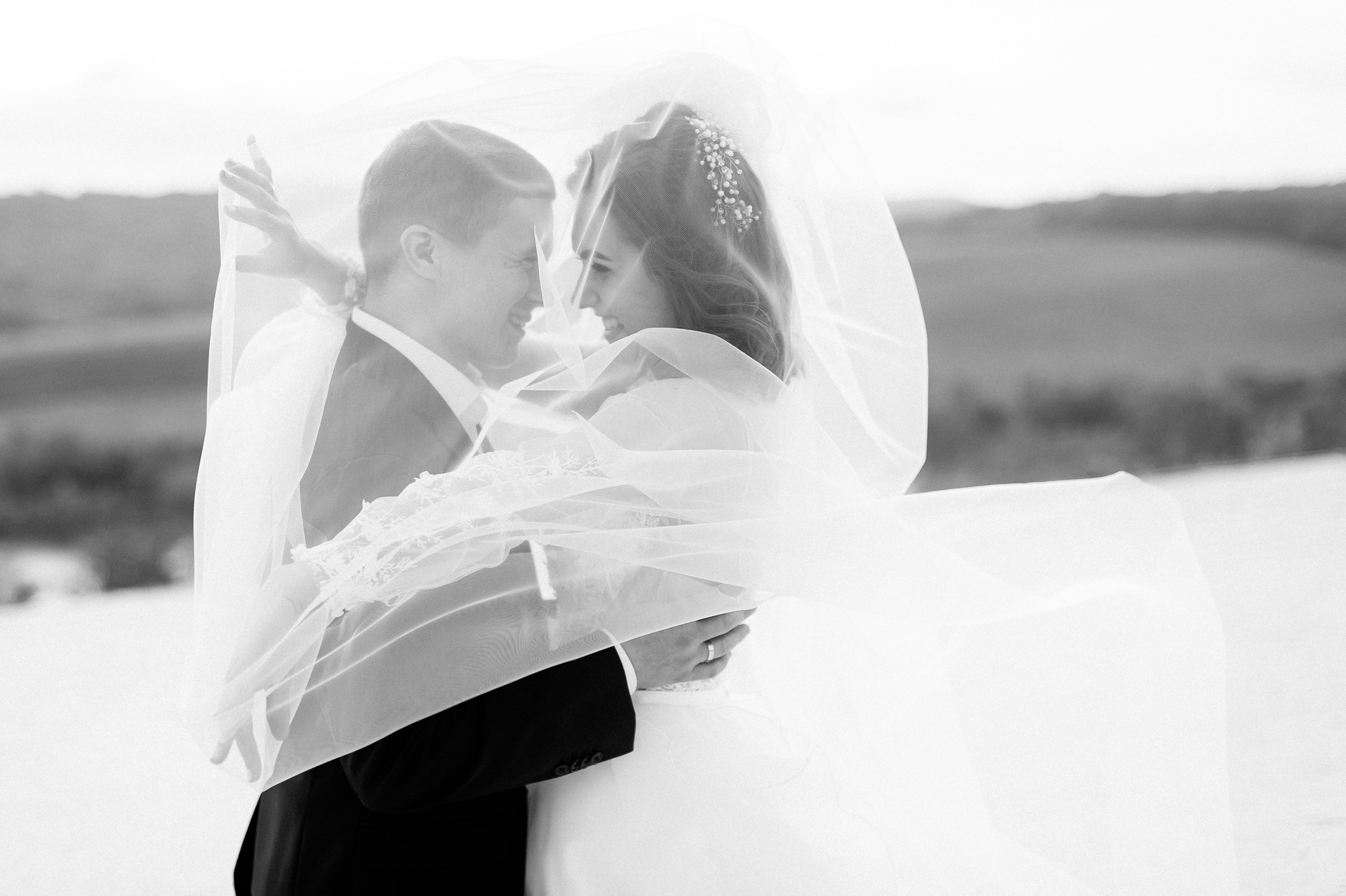 Victor & Lina. Fotograf de nunta Ion Cobzac