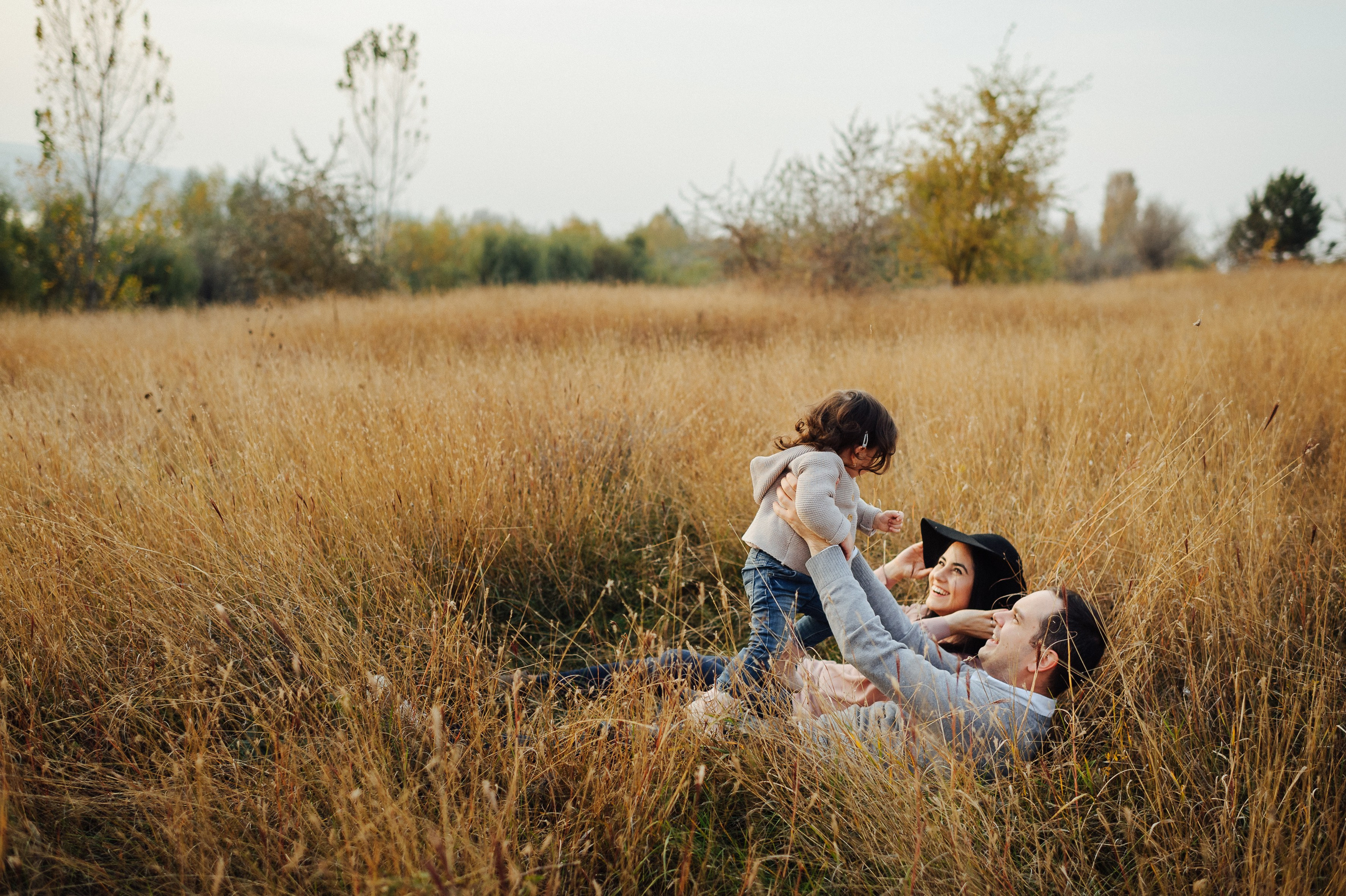 Fam. Lupusor. Fotograf de nunta Ion Cobzac