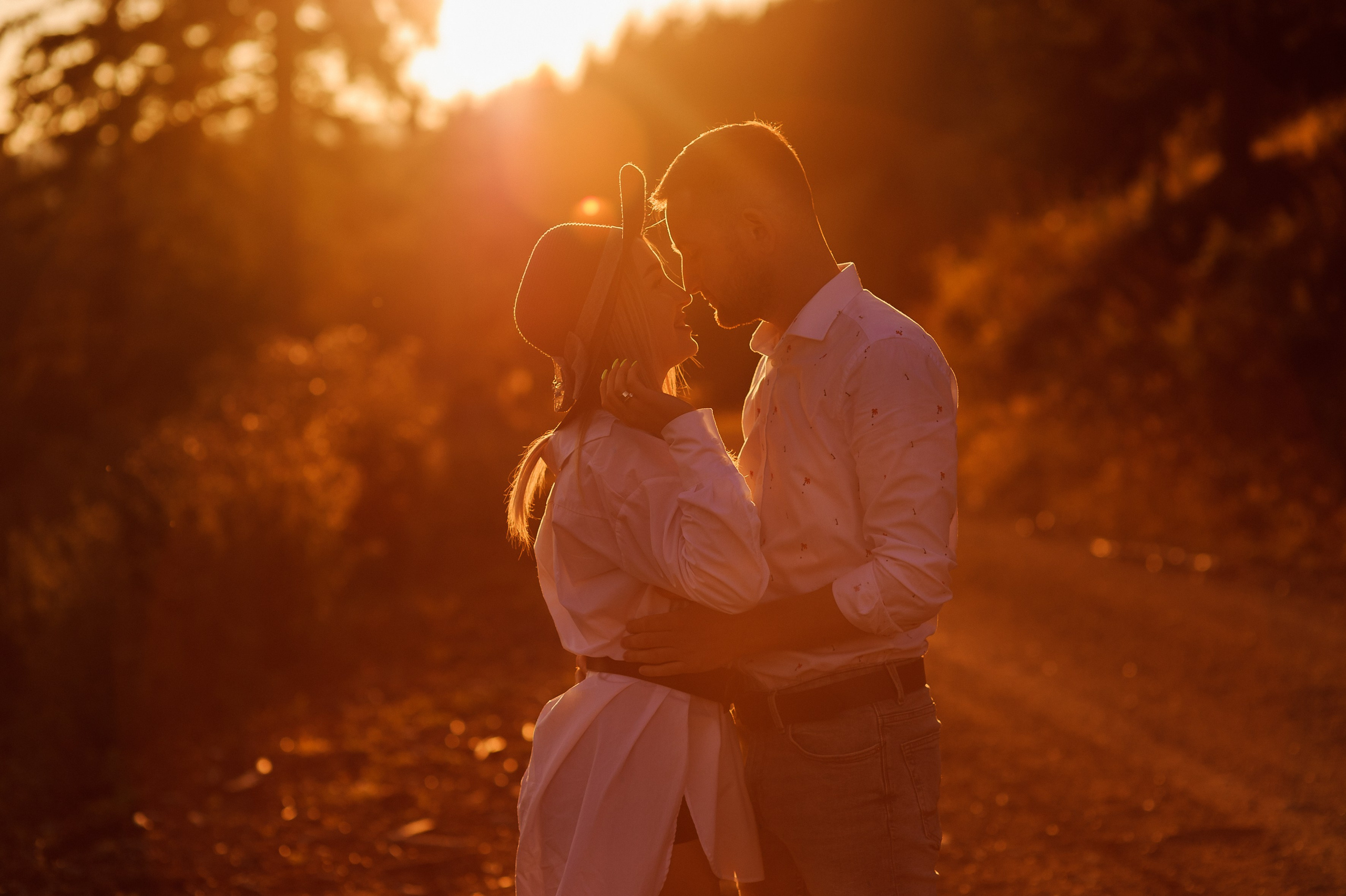 Mihai & Irina (Lacul Rosu, Cheile Bicazului). Fotograf de nunta Ion Cobzac