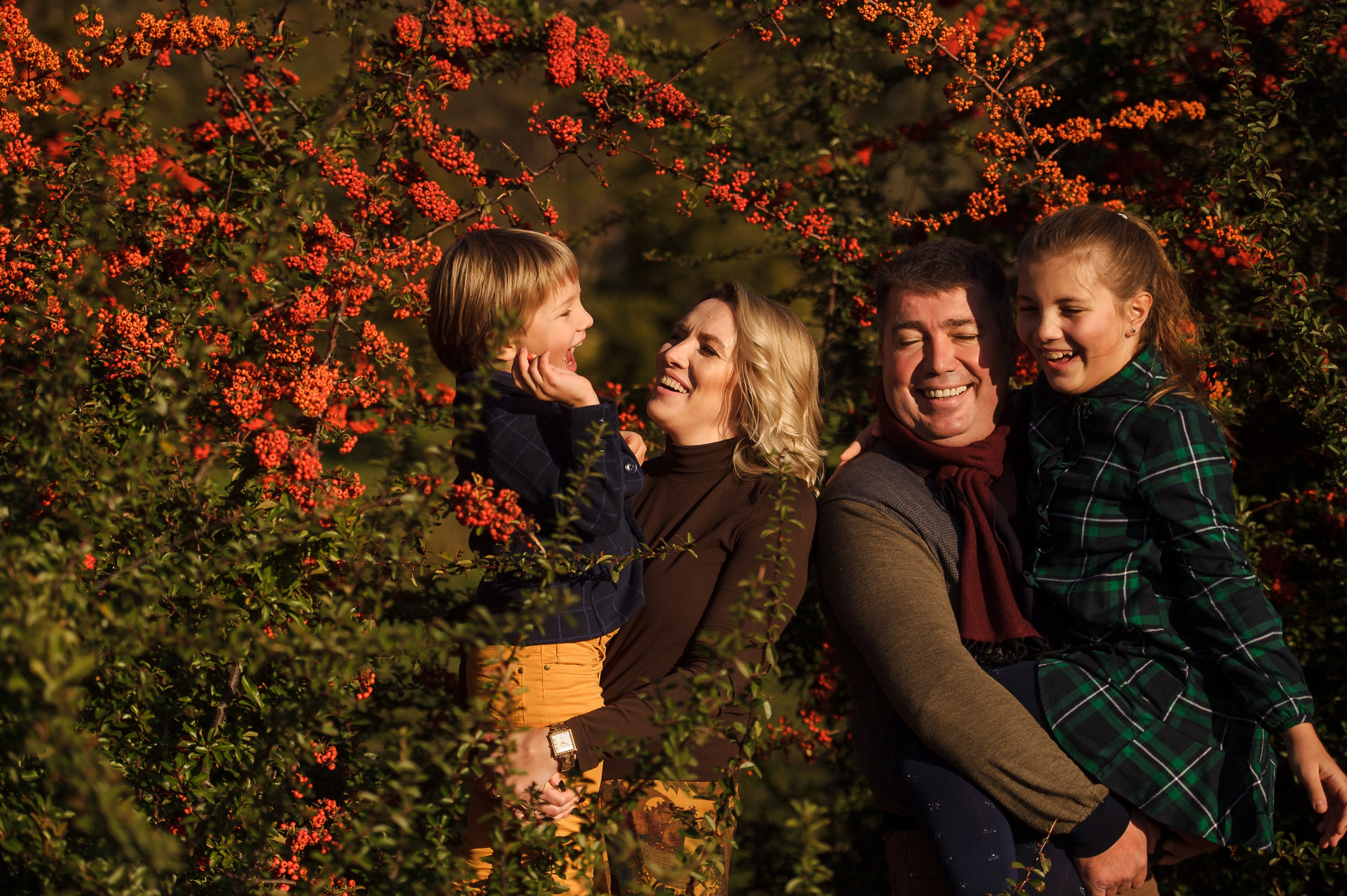 Fam. Zaporojan. Fotograf de nunta Ion Cobzac