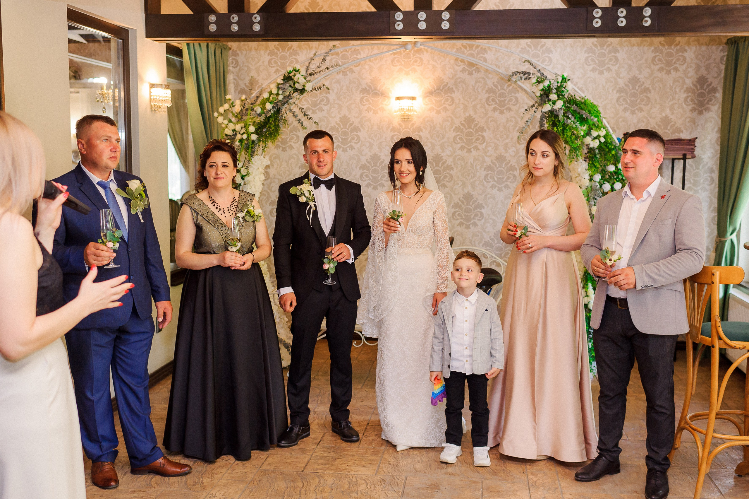 Ovidiu & Mgdalena (Suceava). Fotograf de nunta Ion Cobzac