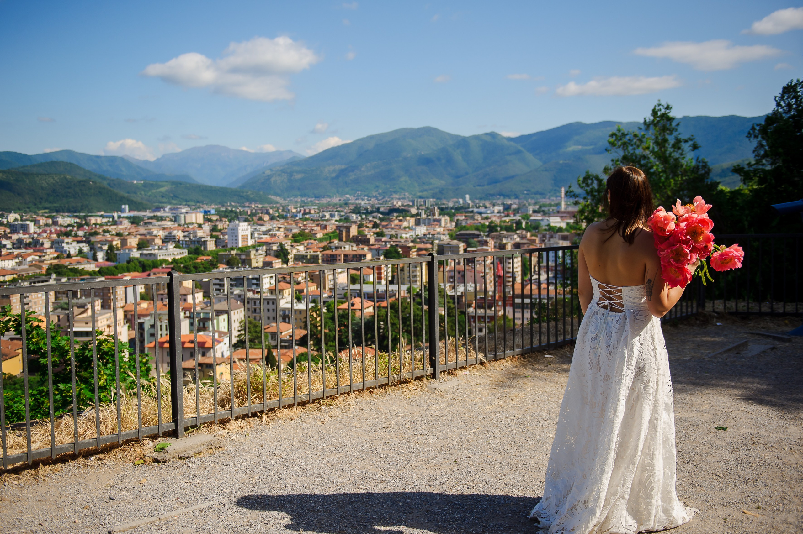 Alessandro & Olguzza (Castello di Brescia). Fotograf de nunta Ion Cobzac