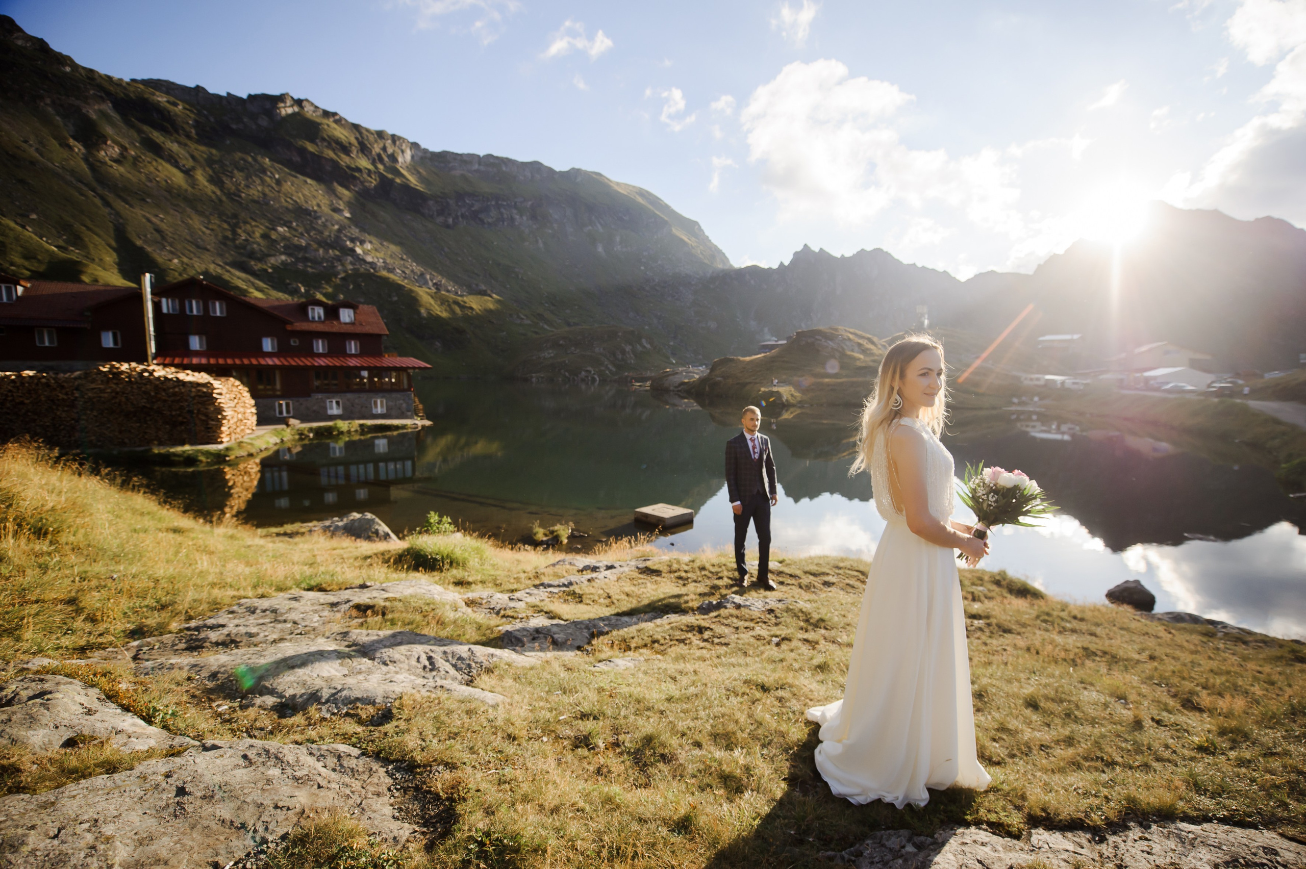 Pavel & Ana (cota 2034 Lacul Bâlea). Fotograf de nunta Ion Cobzac