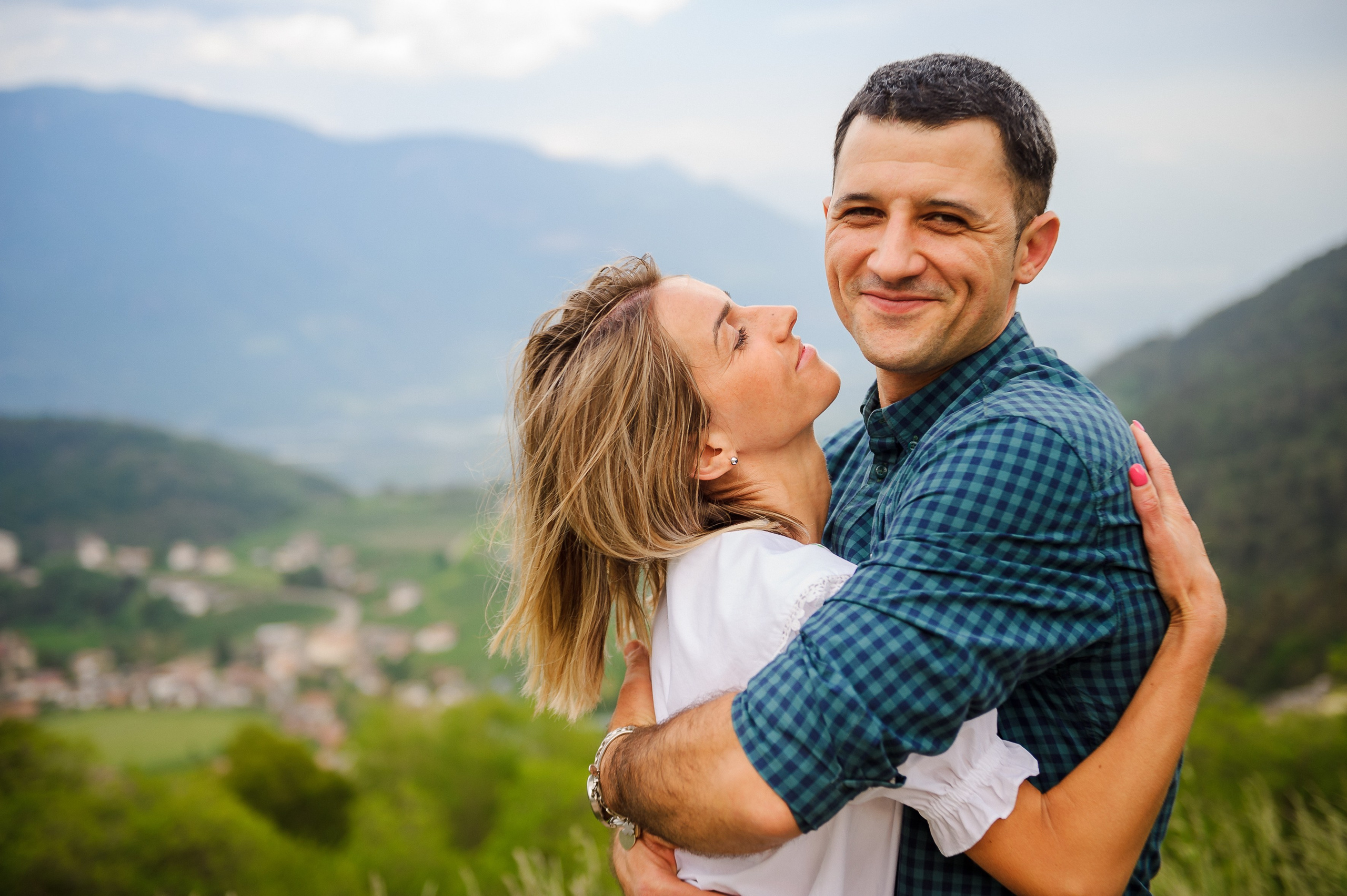 Adrian & Mihaela (Bolzano). Fotograf de nunta Ion Cobzac