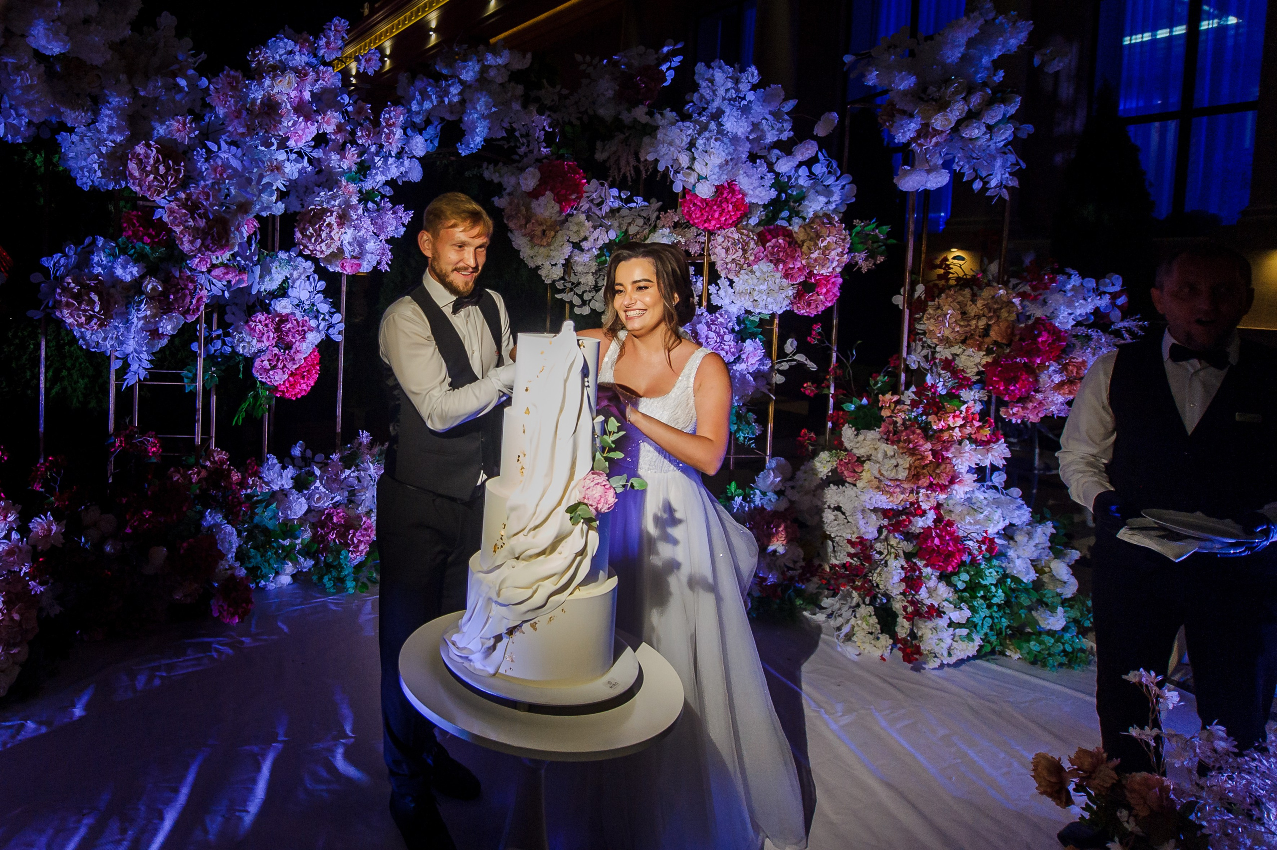 Marin & Doina. Fotograf de nunta Ion Cobzac