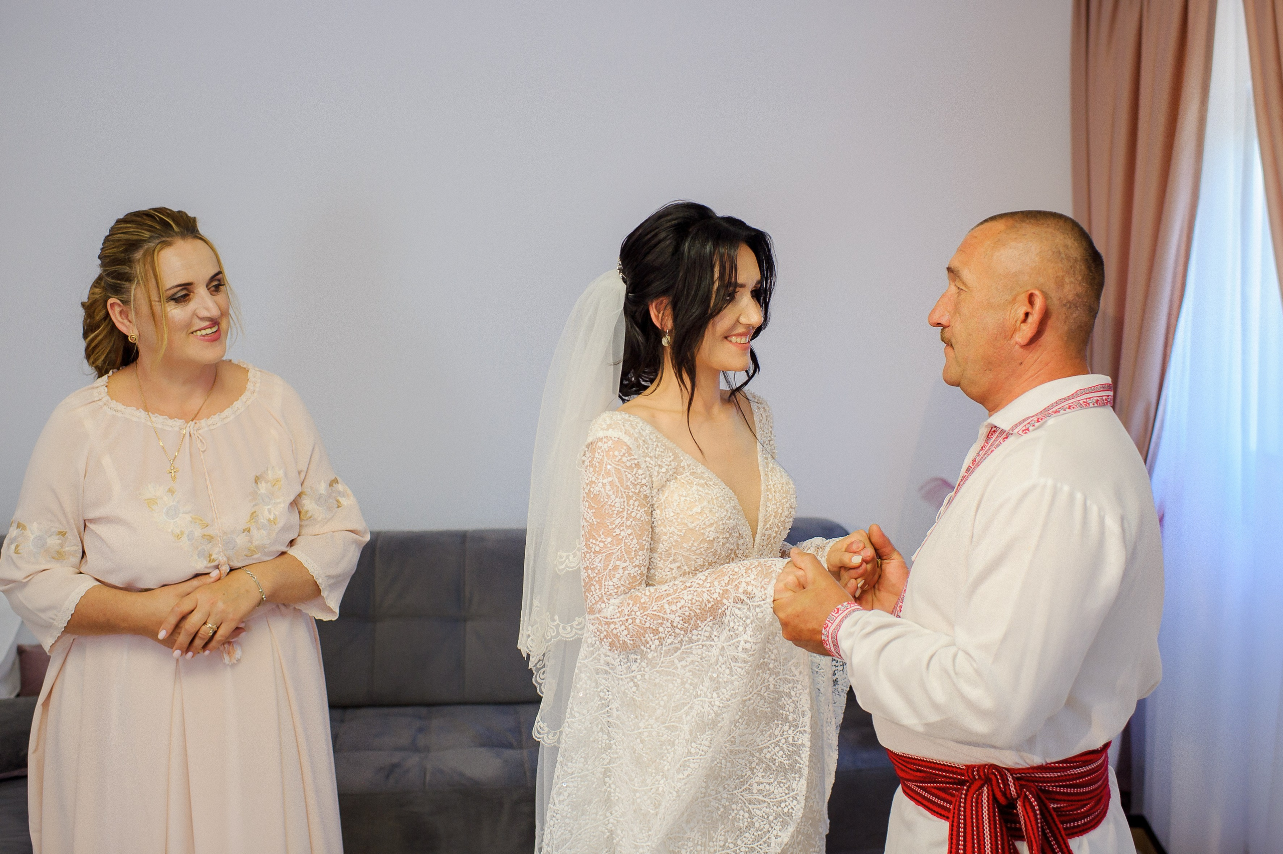 Ovidiu & Mgdalena (Suceava). Fotograf de nunta Ion Cobzac