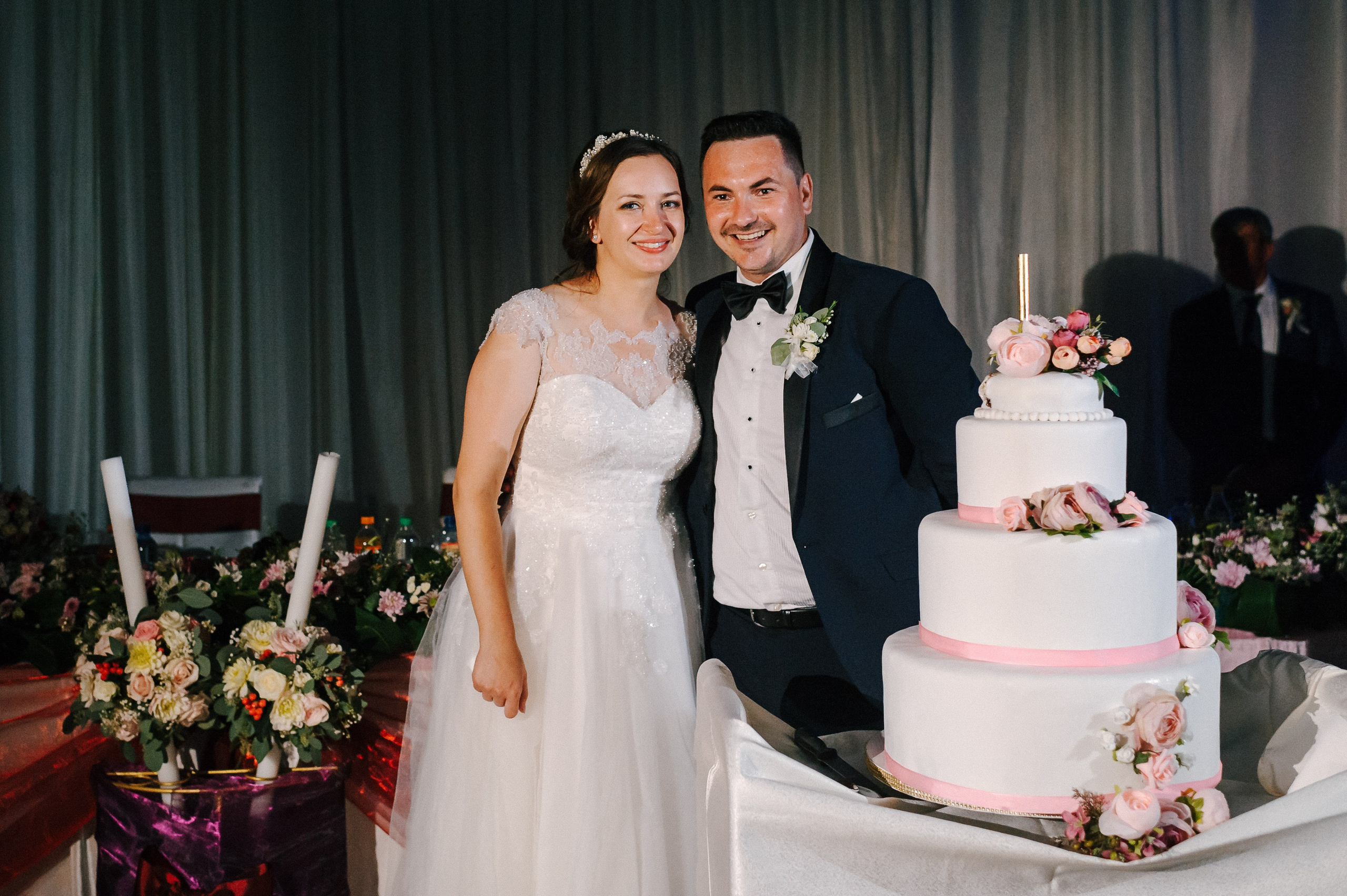 Alin & Mara (Iasi). Fotograf de nunta Ion Cobzac