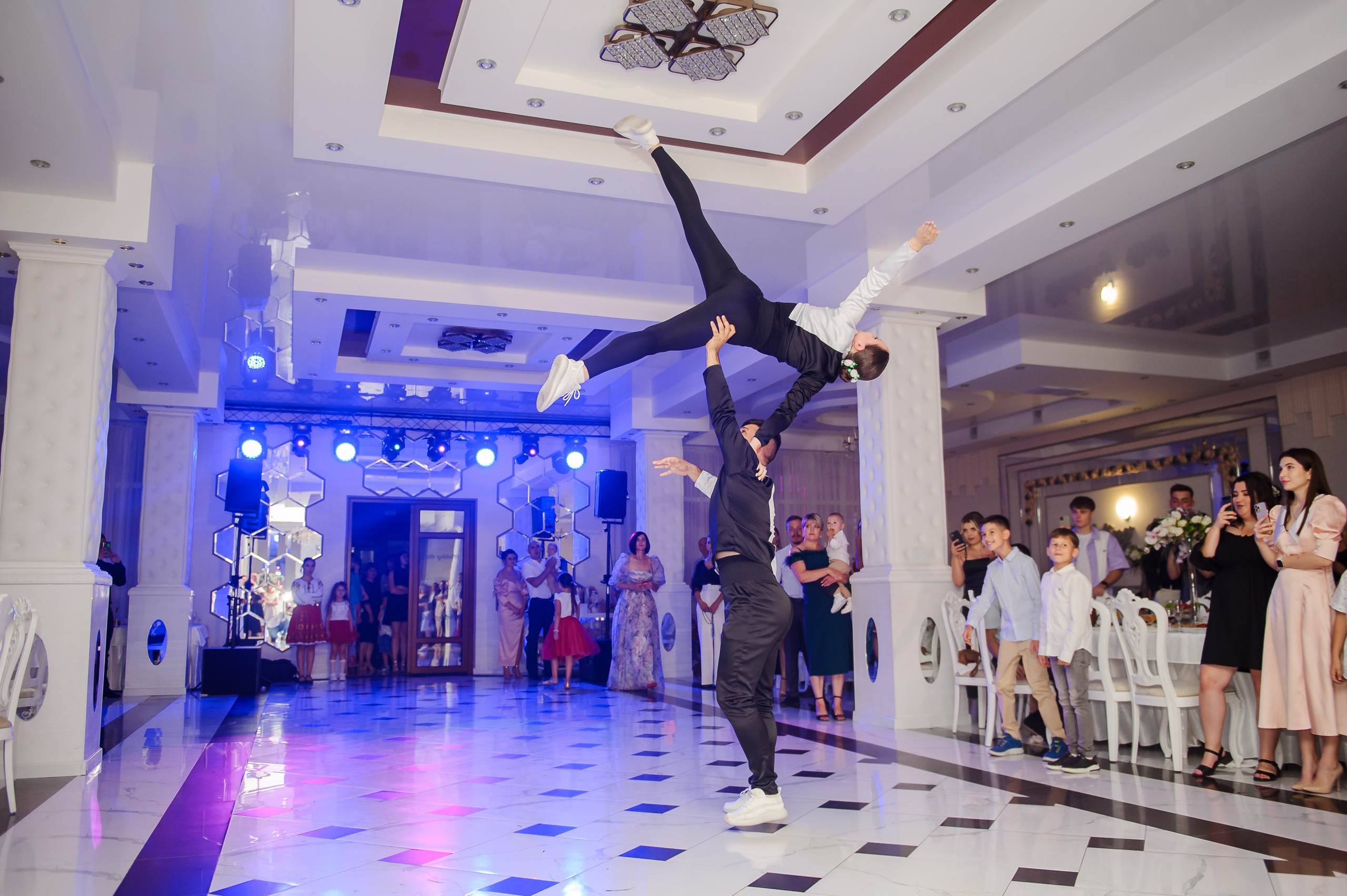 Ion & Cătălina. Fotograf de nunta Ion Cobzac