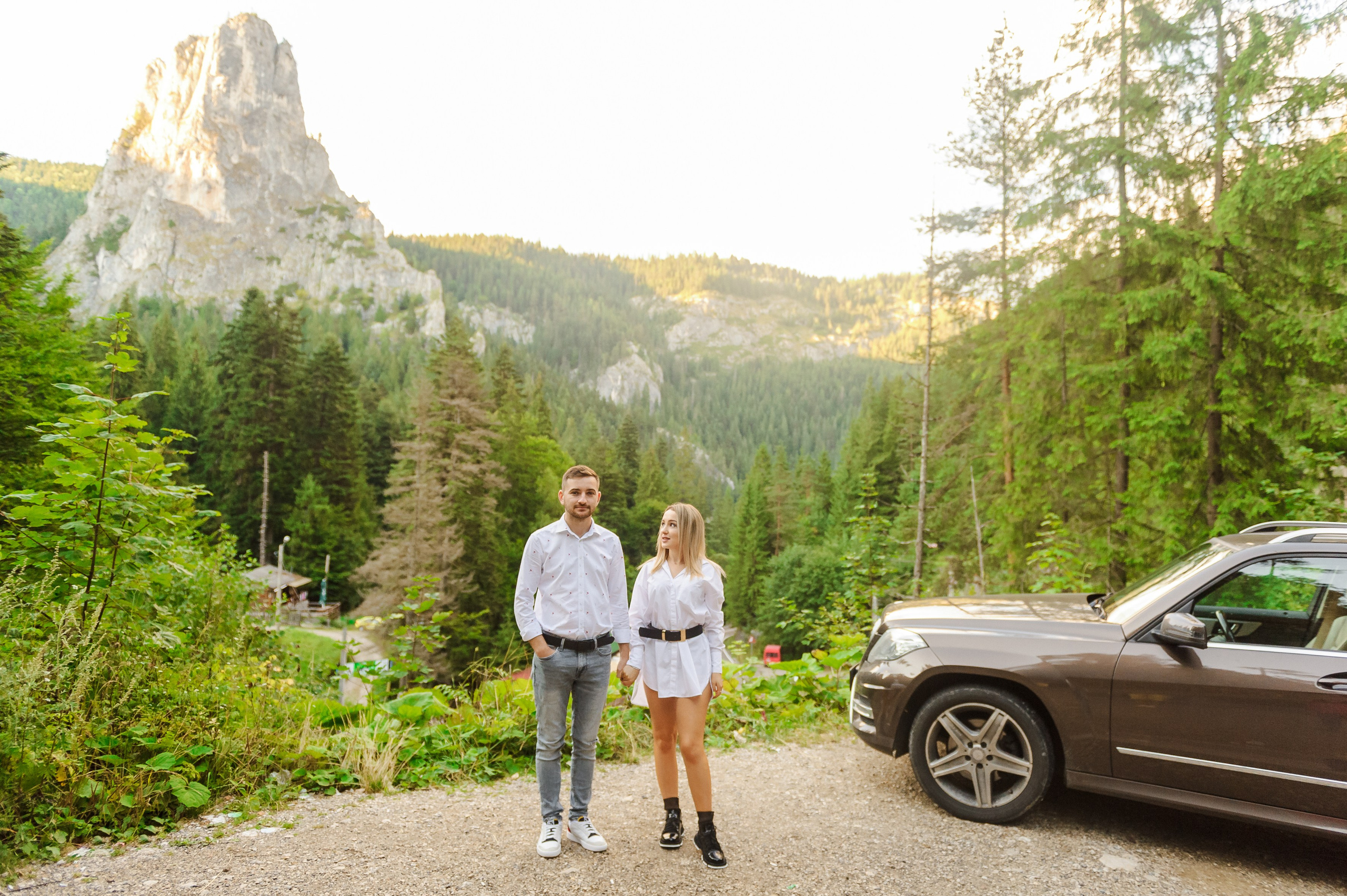 Mihai & Irina (Lacul Rosu, Cheile Bicazului). Fotograf de nunta Ion Cobzac