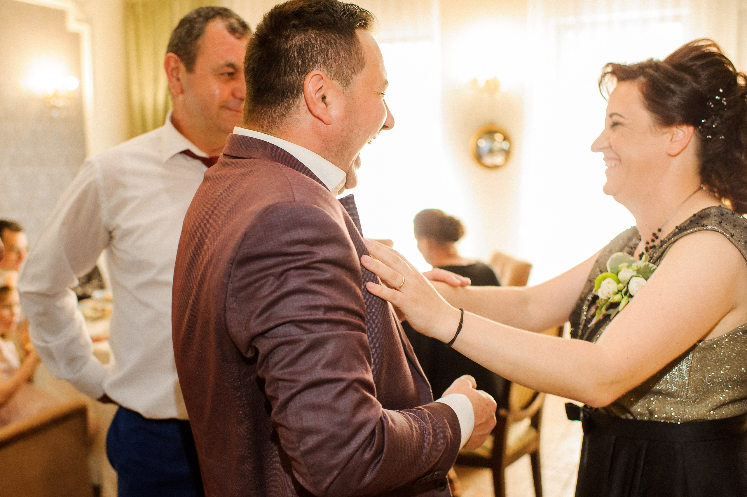 Ovidiu & Mgdalena (Suceava). Fotograf de nunta Ion Cobzac