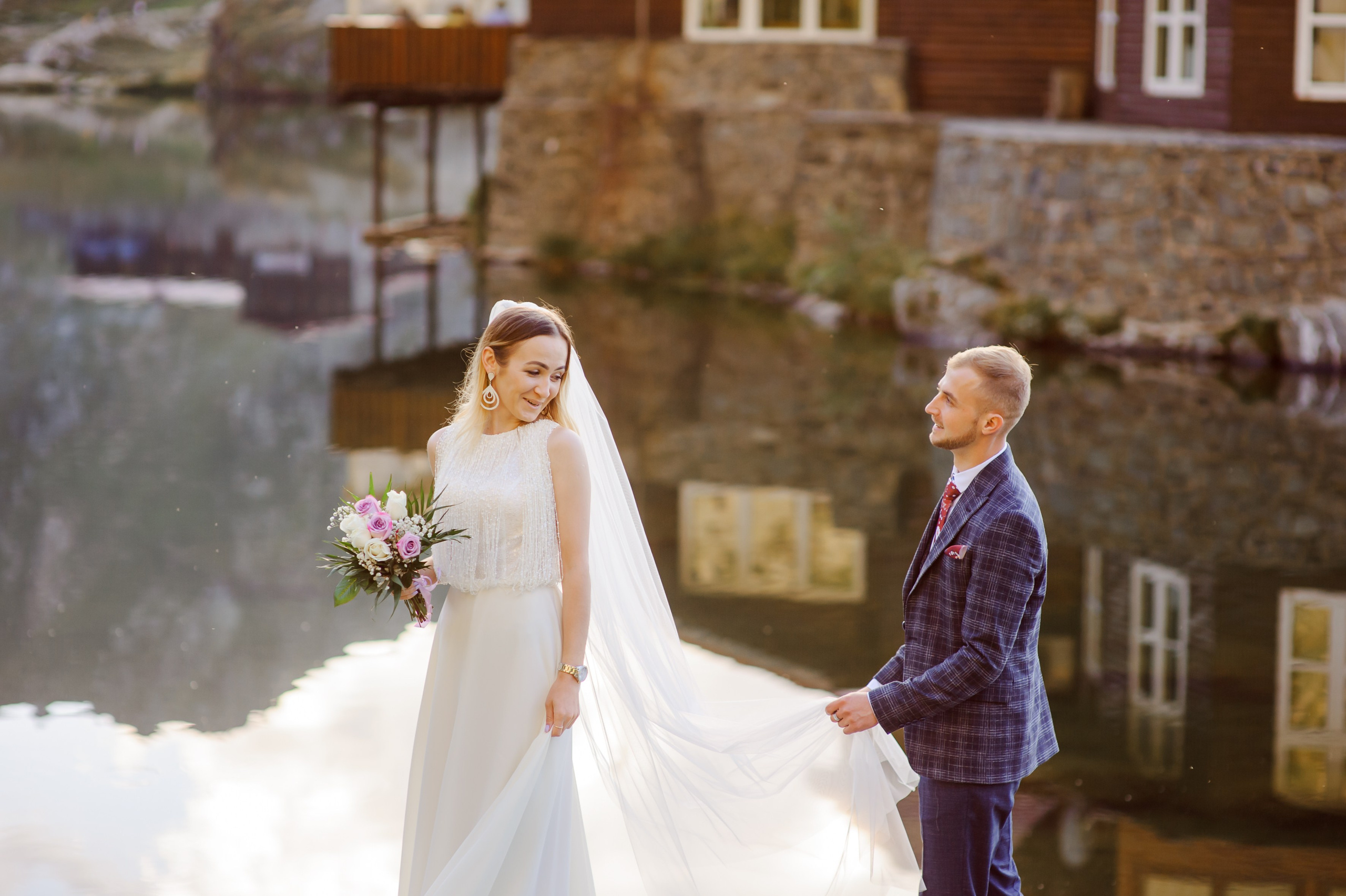Pavel & Ana (cota 2034 Lacul Bâlea). Fotograf de nunta Ion Cobzac