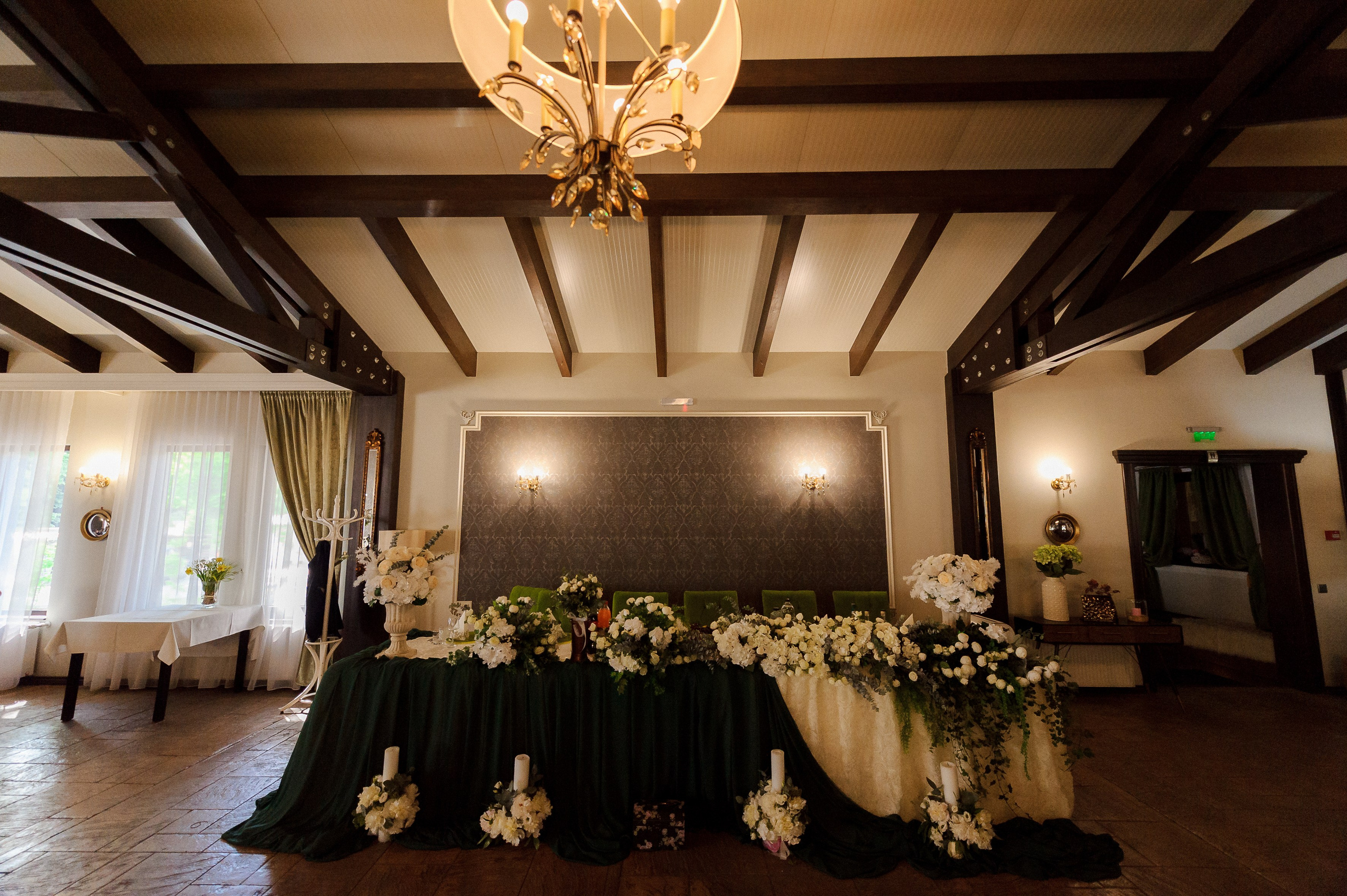 Ovidiu & Mgdalena (Suceava). Fotograf de nunta Ion Cobzac