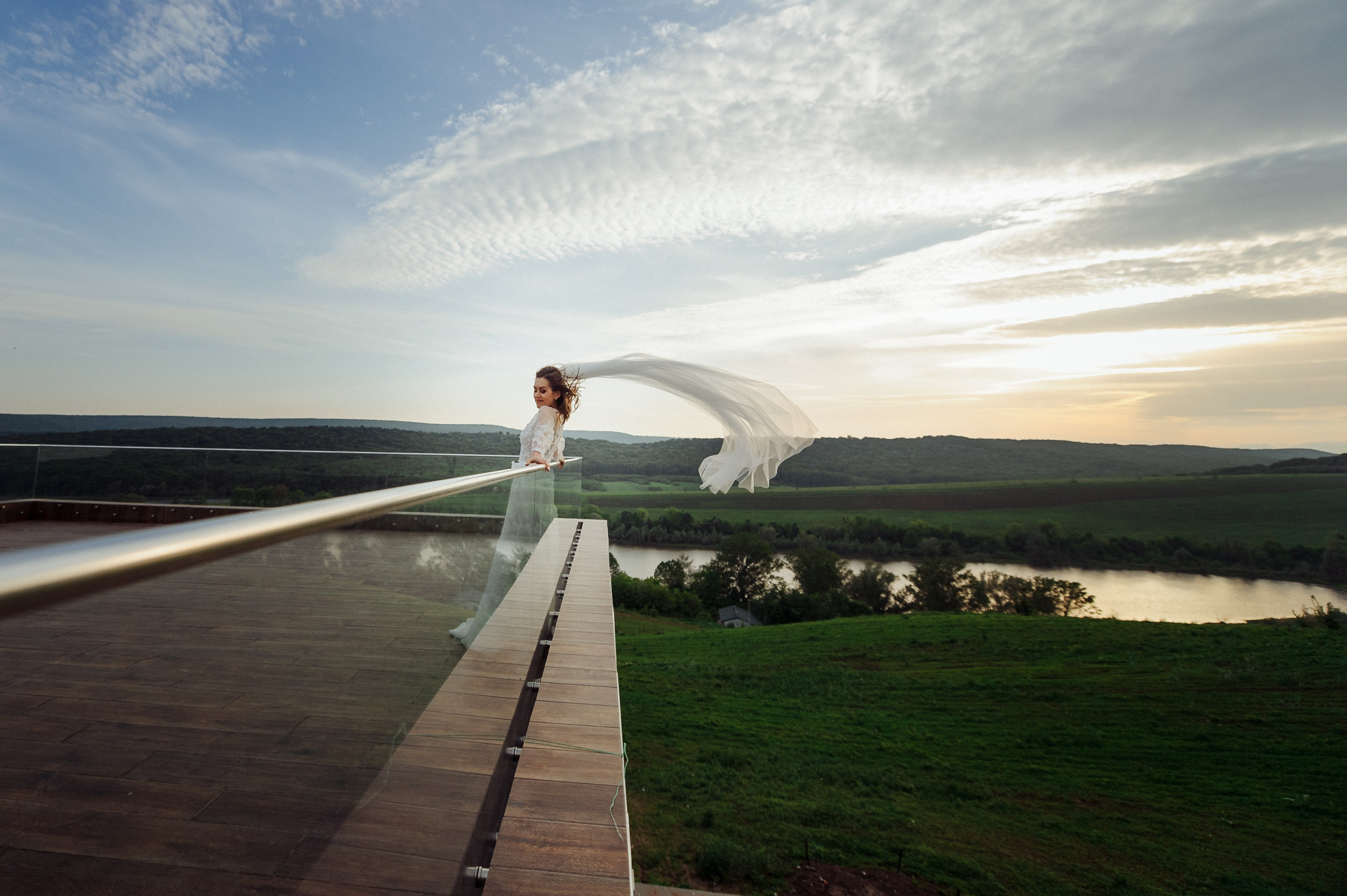 Victor & Lina. Fotograf de nunta Ion Cobzac