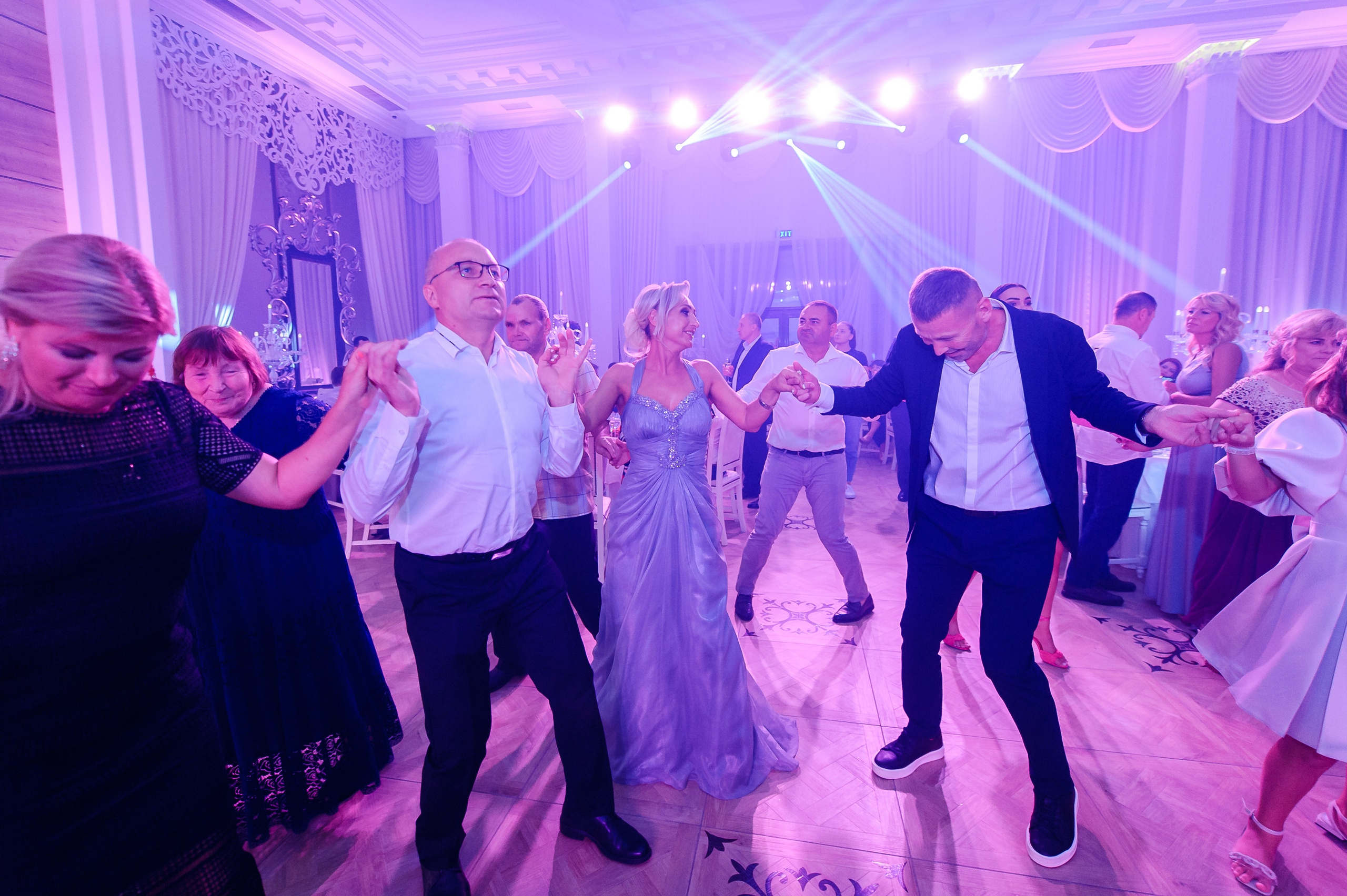 Marin & Doina. Fotograf de nunta Ion Cobzac