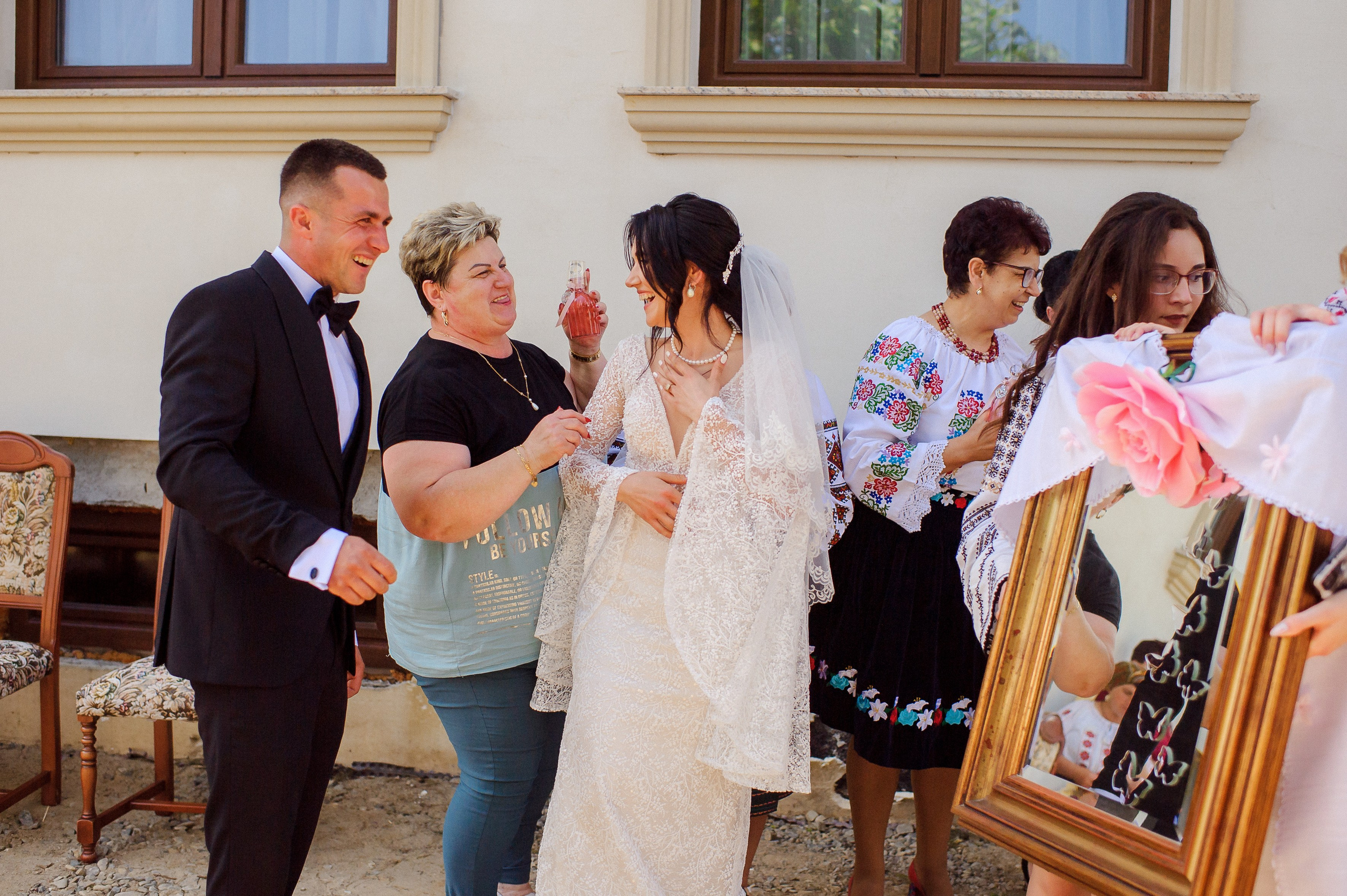 Ovidiu & Mgdalena (Suceava). Fotograf de nunta Ion Cobzac