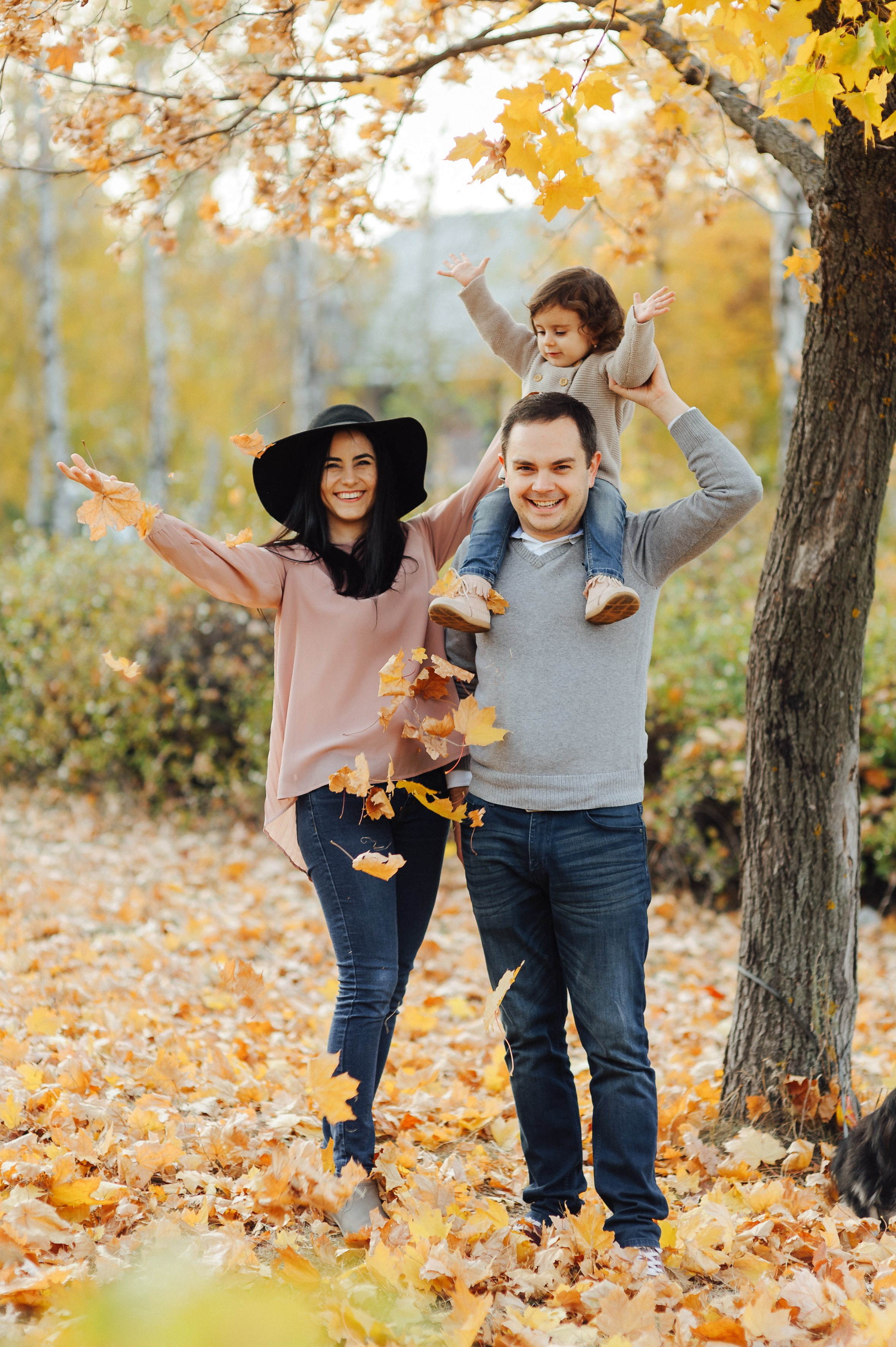 Fam. Lupusor. Fotograf de nunta Ion Cobzac