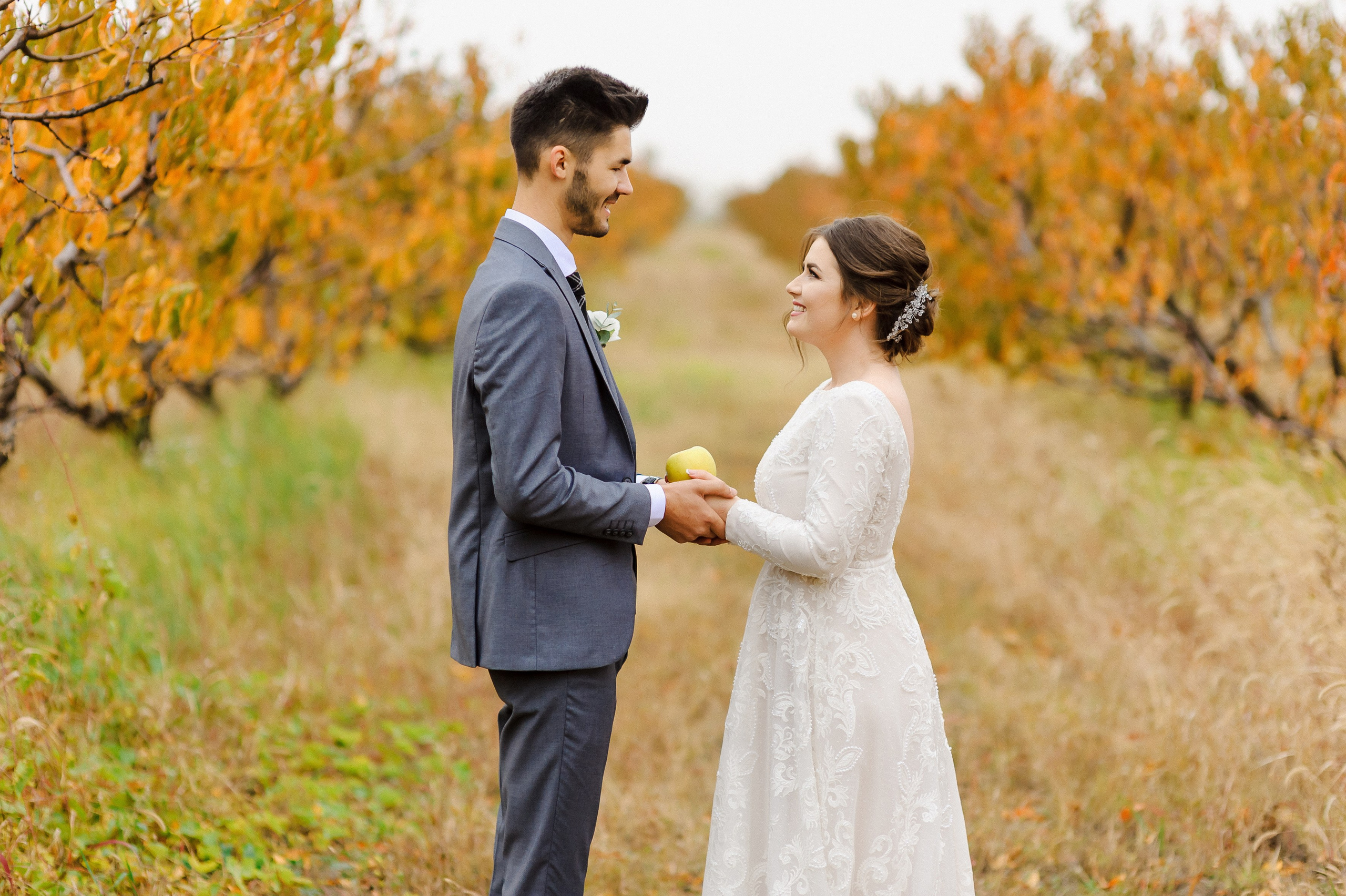 Elisei & Mariana. Fotograf de nunta Ion Cobzac