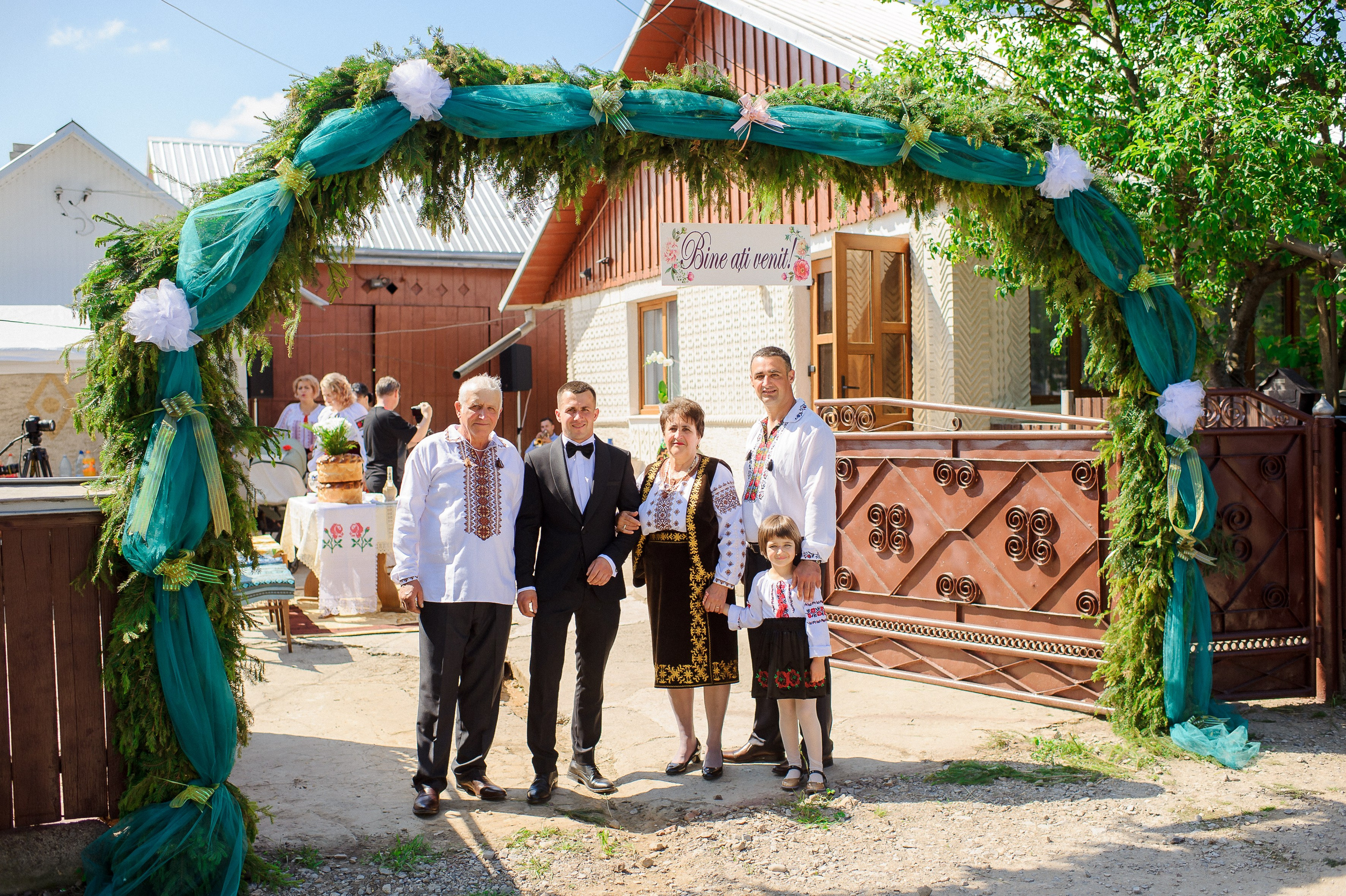 mire si mireasa  suceava romania ion cobzac fotograf