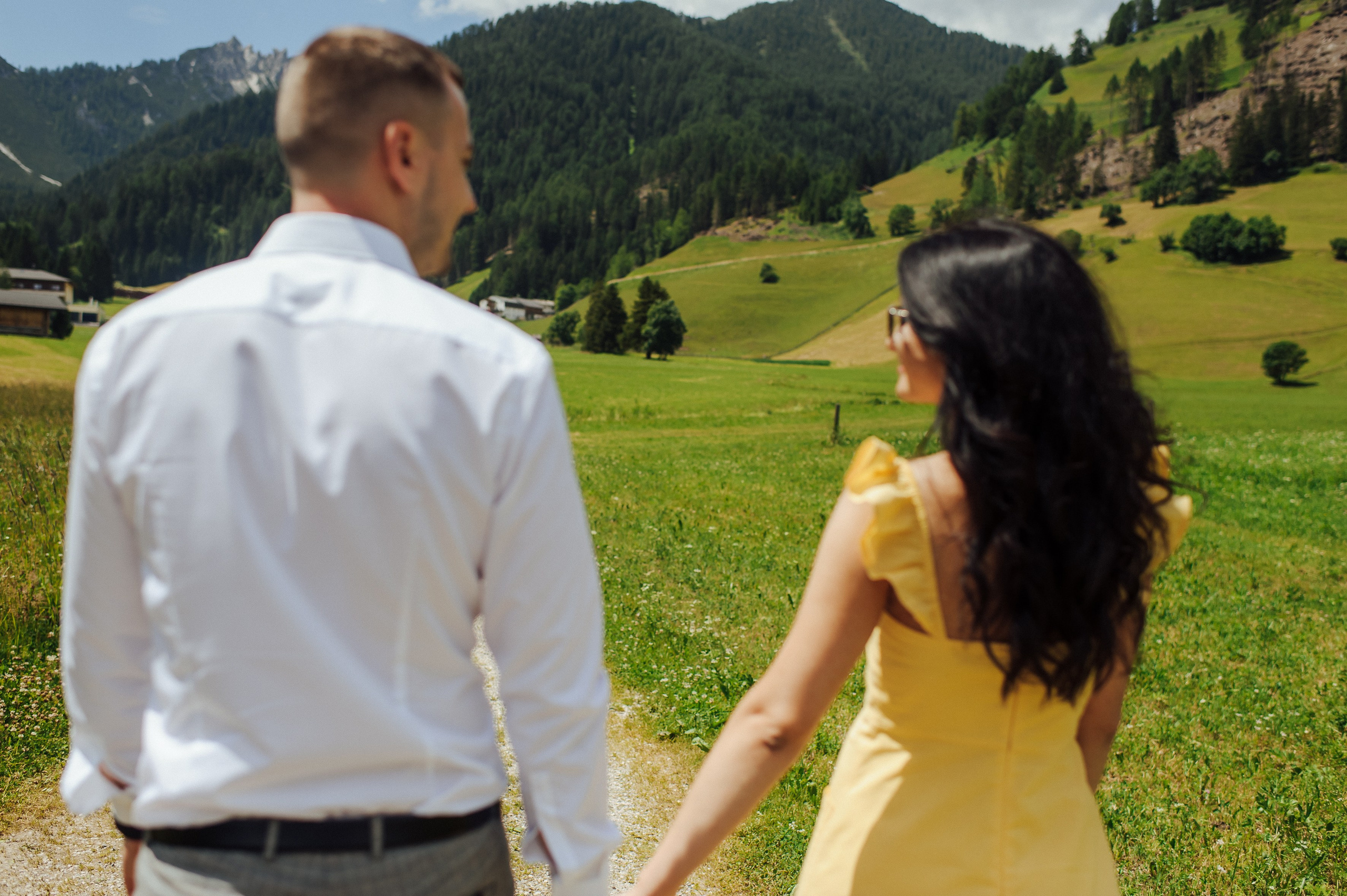 Constantin & Tincuta (Bolzano). Fotograf de nunta Ion Cobzac