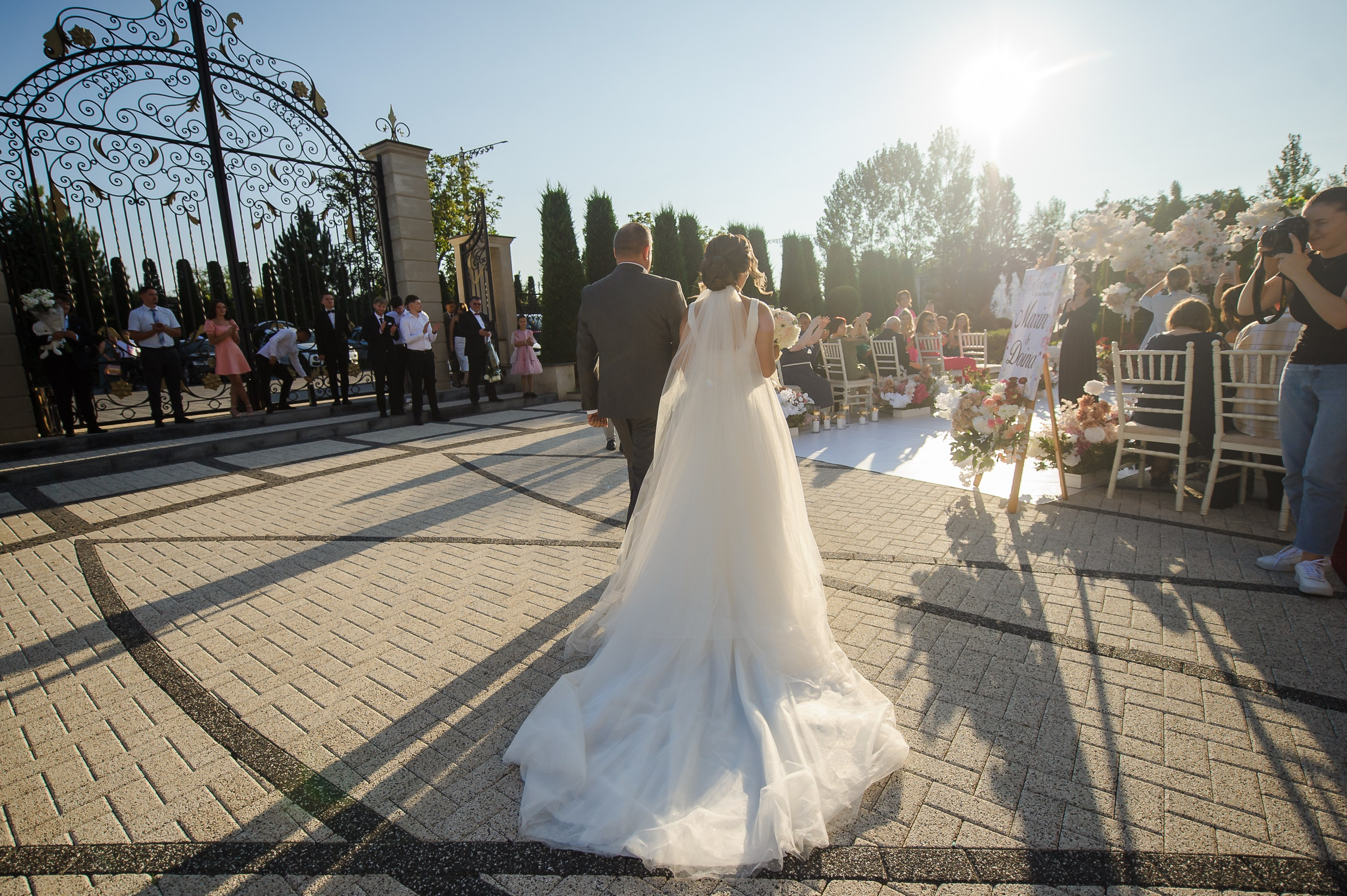Marin & Doina. Fotograf de nunta Ion Cobzac