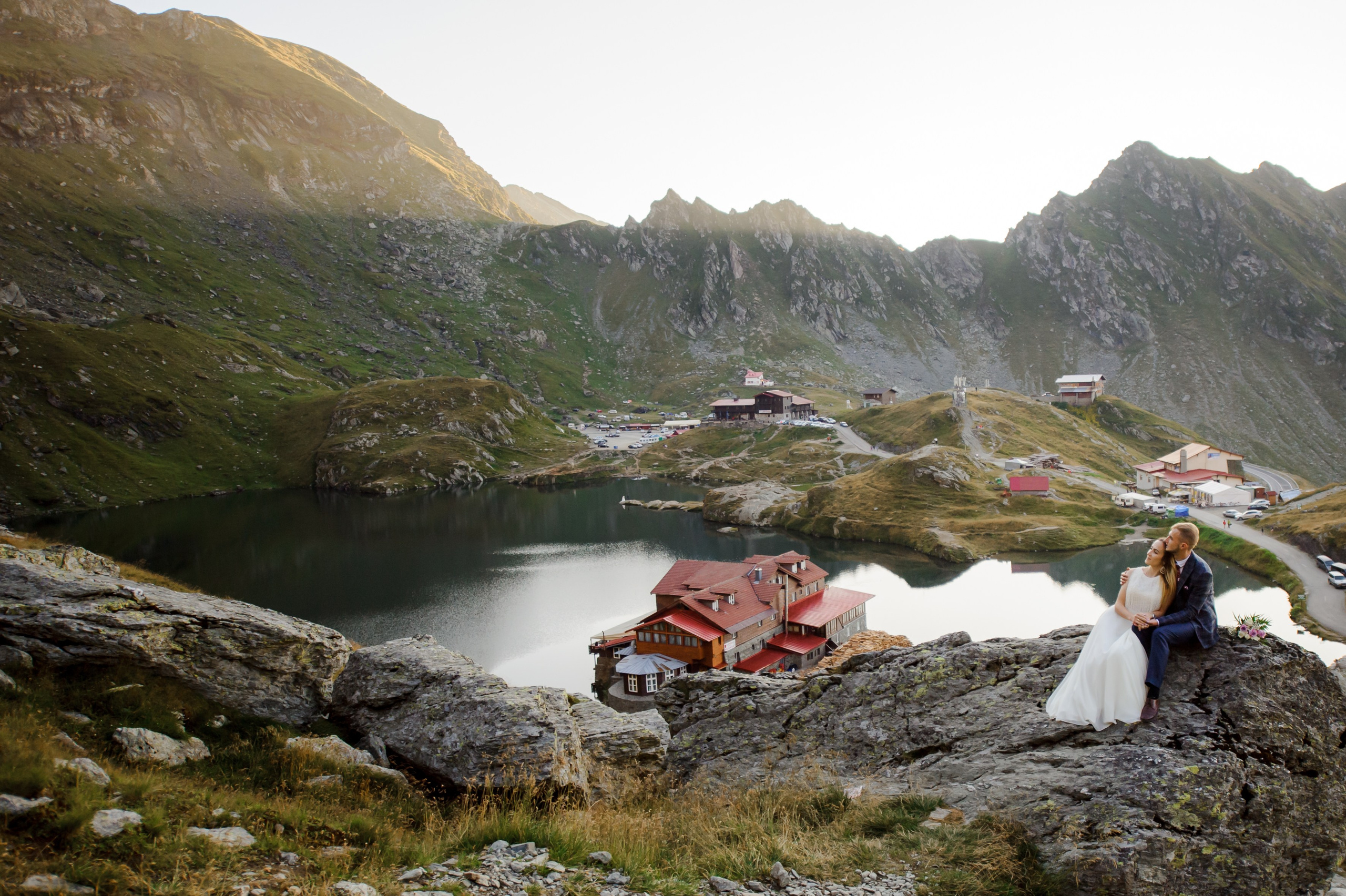 Pavel & Ana (cota 2034 Lacul Bâlea). Fotograf de nunta Ion Cobzac