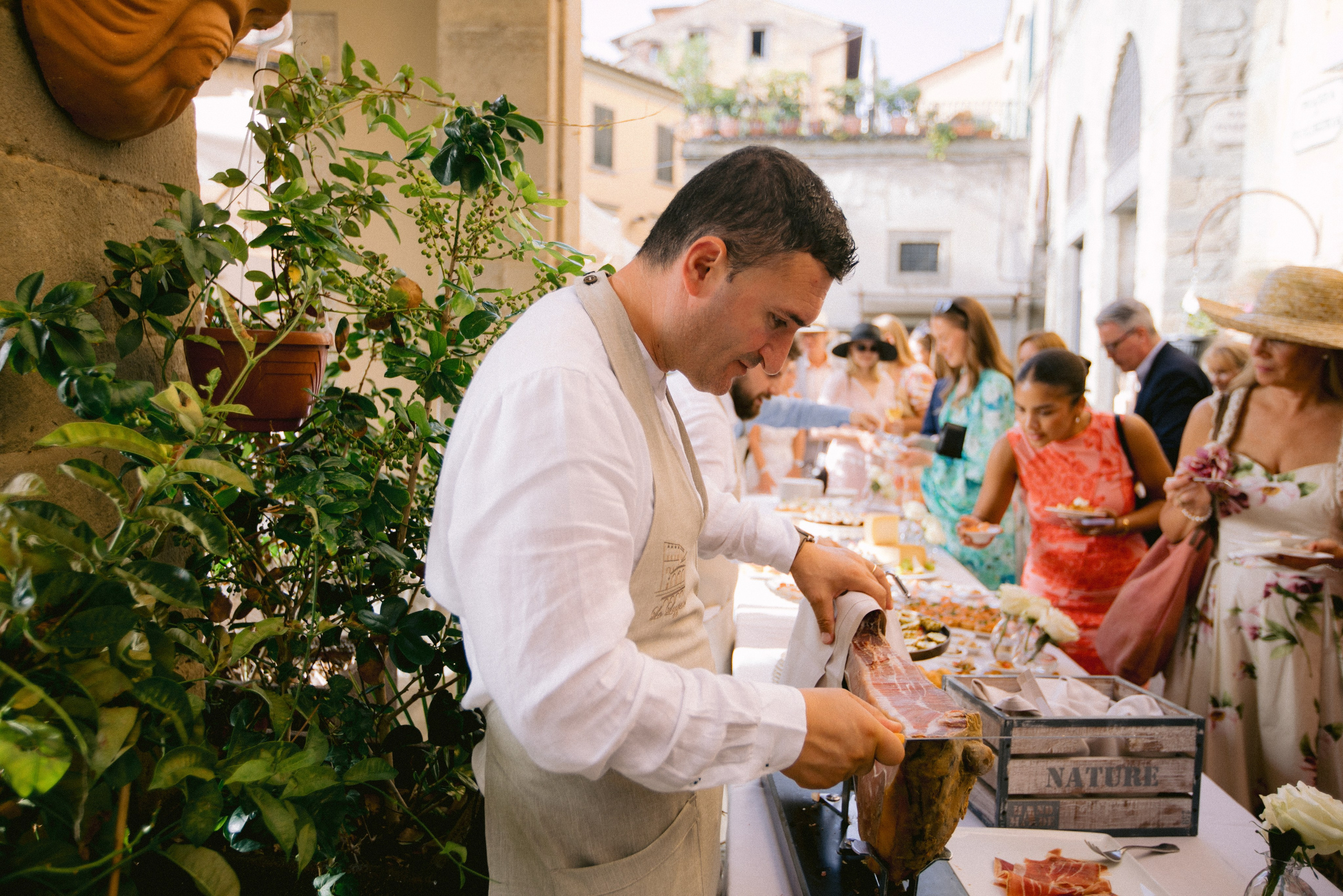 Boda en Cortona, Italia. Yarets Studio | Videógrafos y Fotografía de Bodas | Barcelona