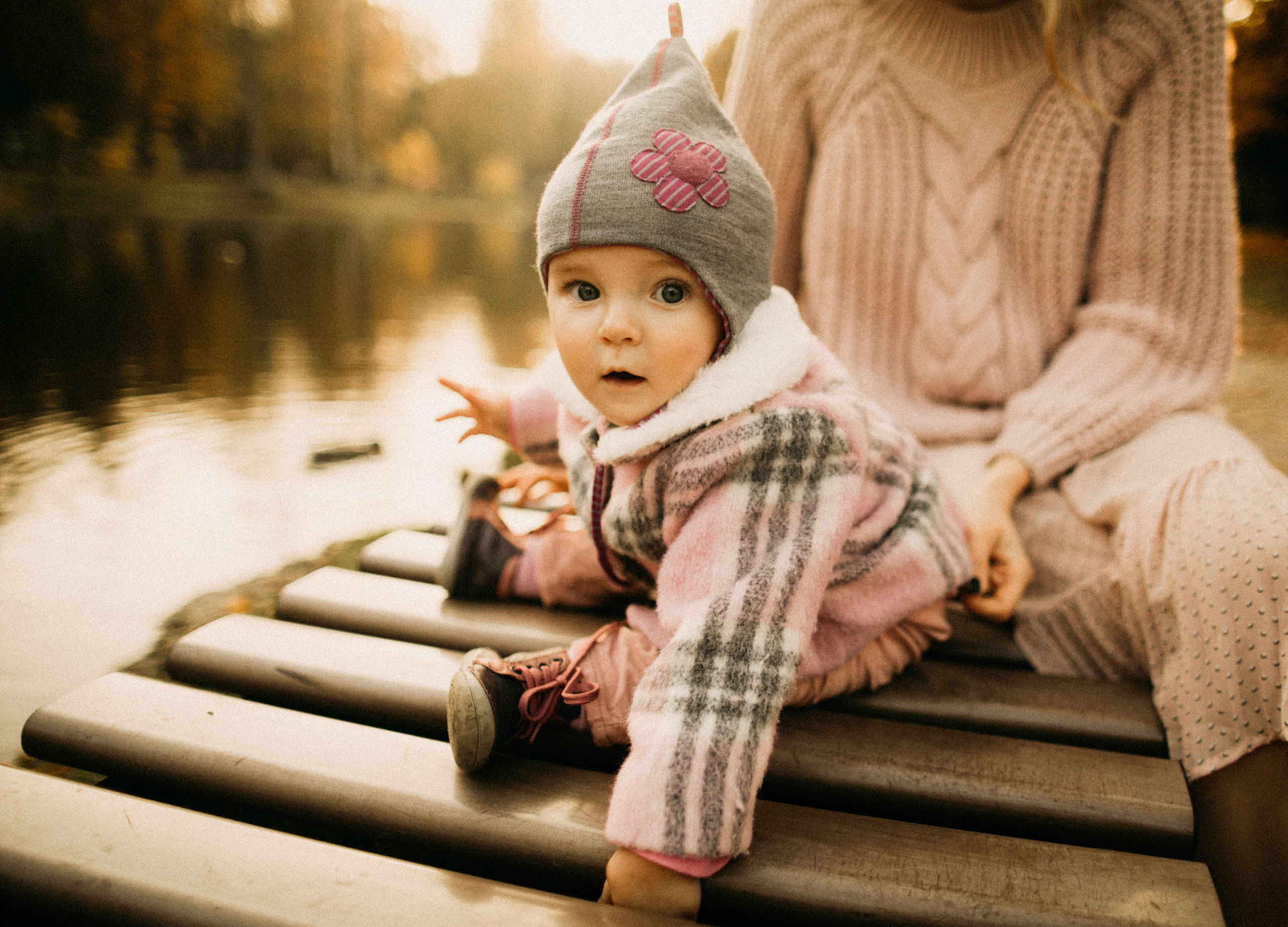 Autumn family story. Yarets Studio | Wedding Films & Photography | Worldwide