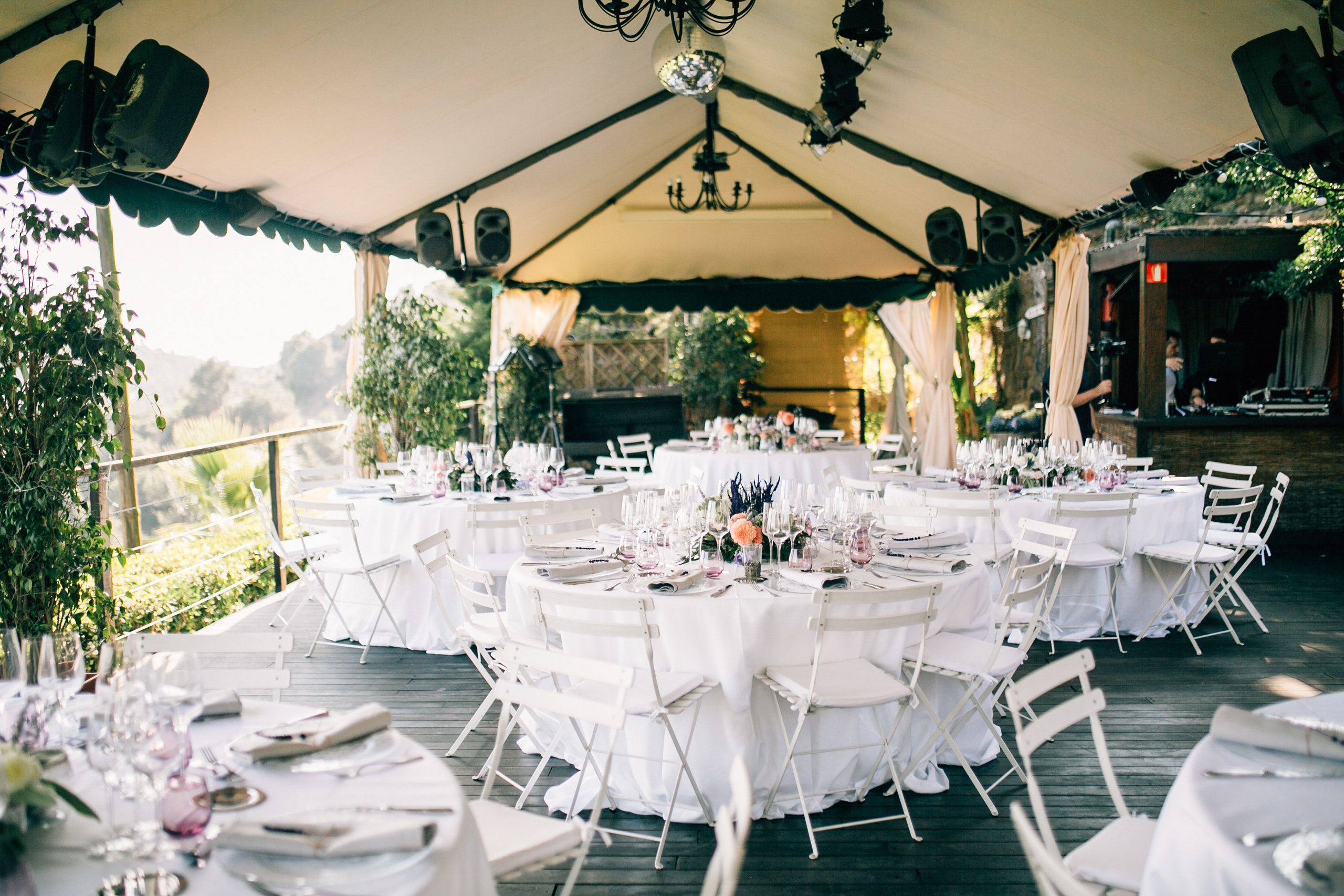 Destination Wedding in Barcelona, Spain | Yarets Studio. Wedding Photographer & Videographer Barcelona Spain & Europe | Yarets Studio