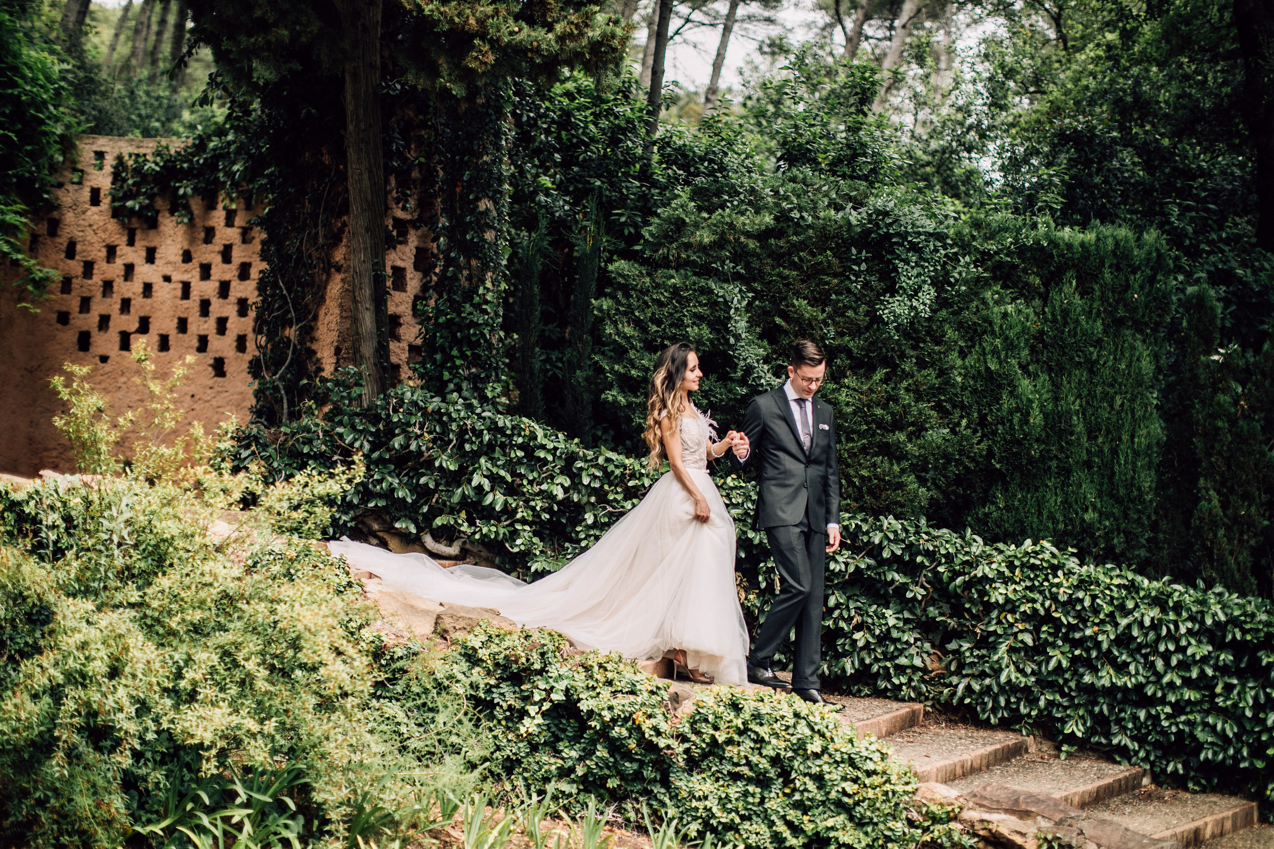 Destination Wedding in Barcelona, Spain | Yarets Studio. Wedding Photographer & Videographer Barcelona Spain & Europe | Yarets Studio