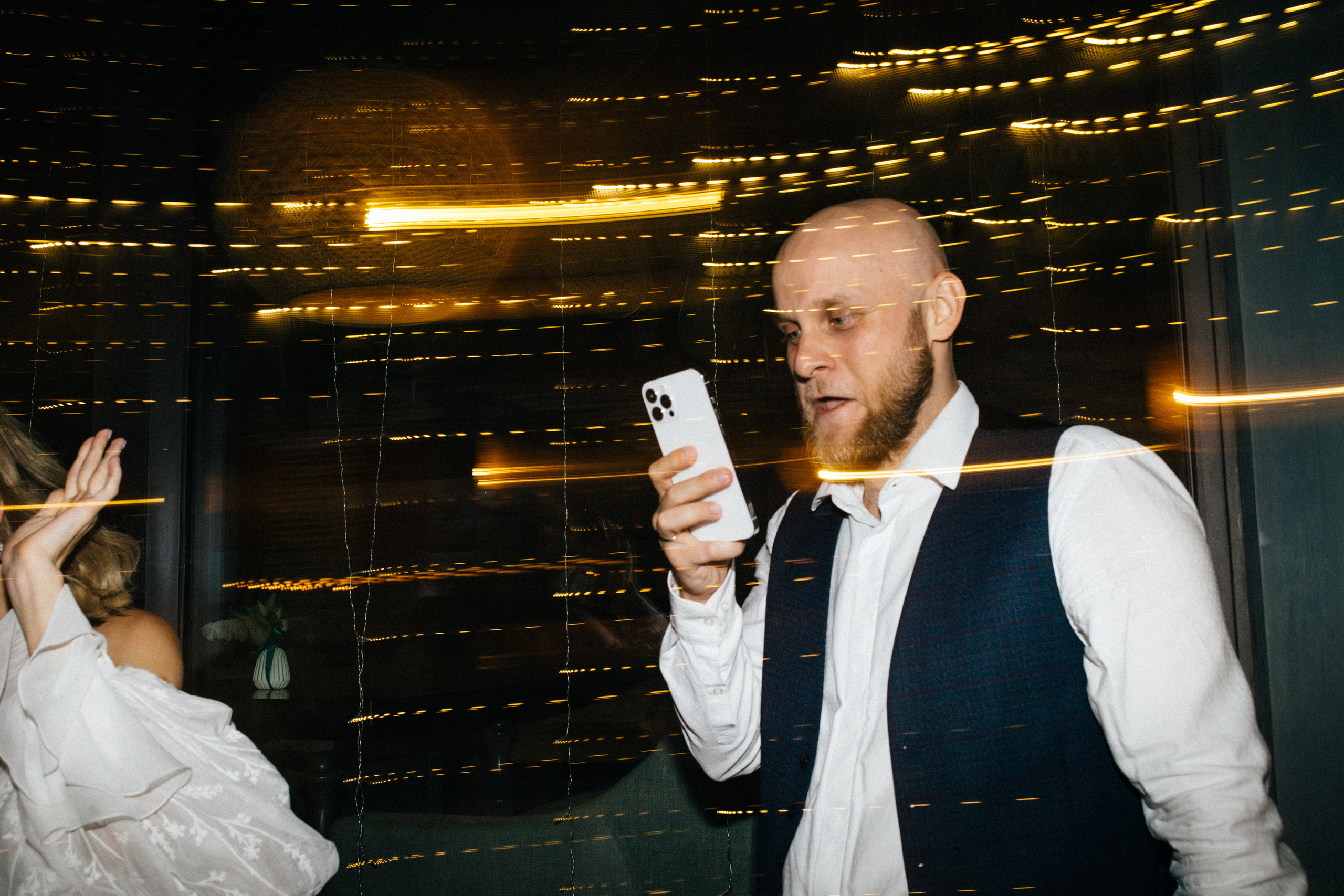 Весільна репортажна фото та відео зйомка