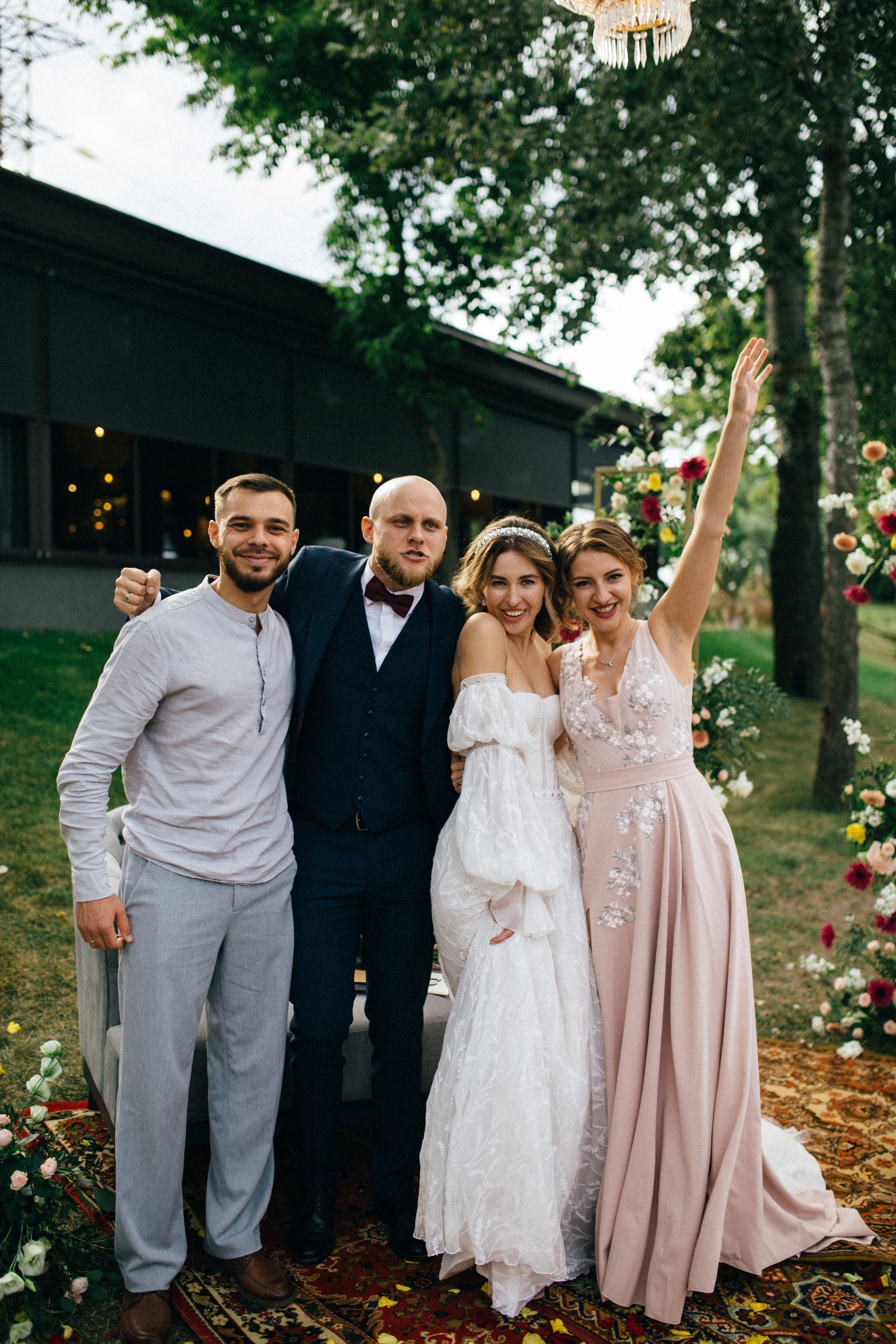 Весільна репортажна фото та відео зйомка