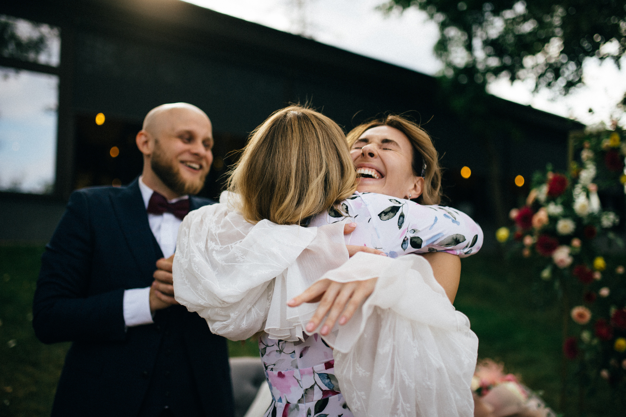 Весільна репортажна фото та відео зйомка