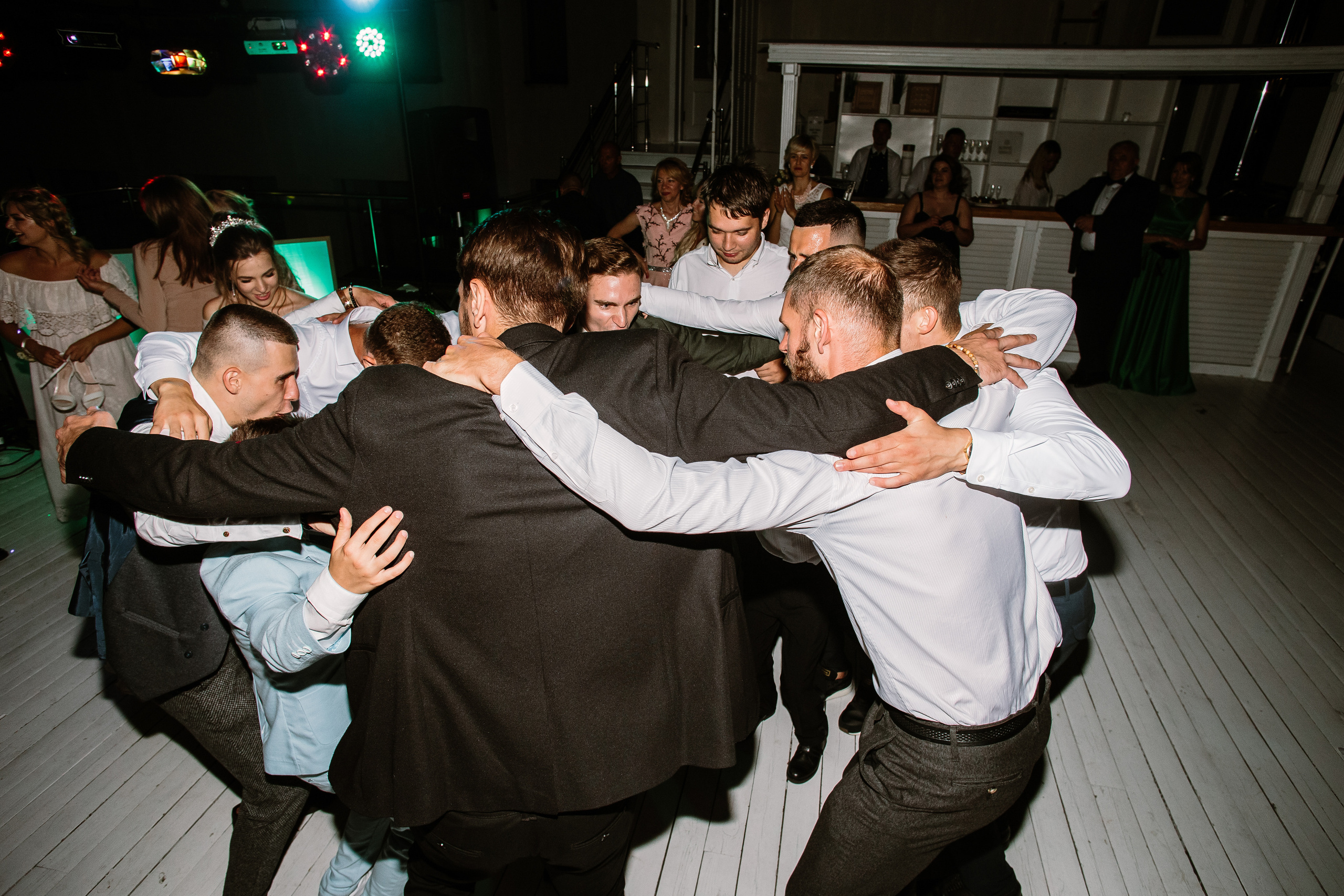 Нуцу та Андріана